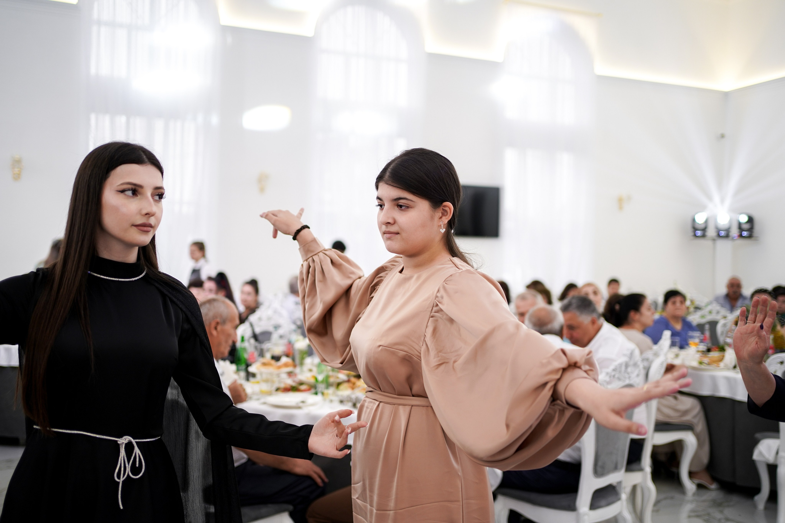 Армянский банкет. Свадебный фотограф в Ростове-на-Дону. Таинство Крещения и Венчания, семейные фотосессии. Алёна Чёботова