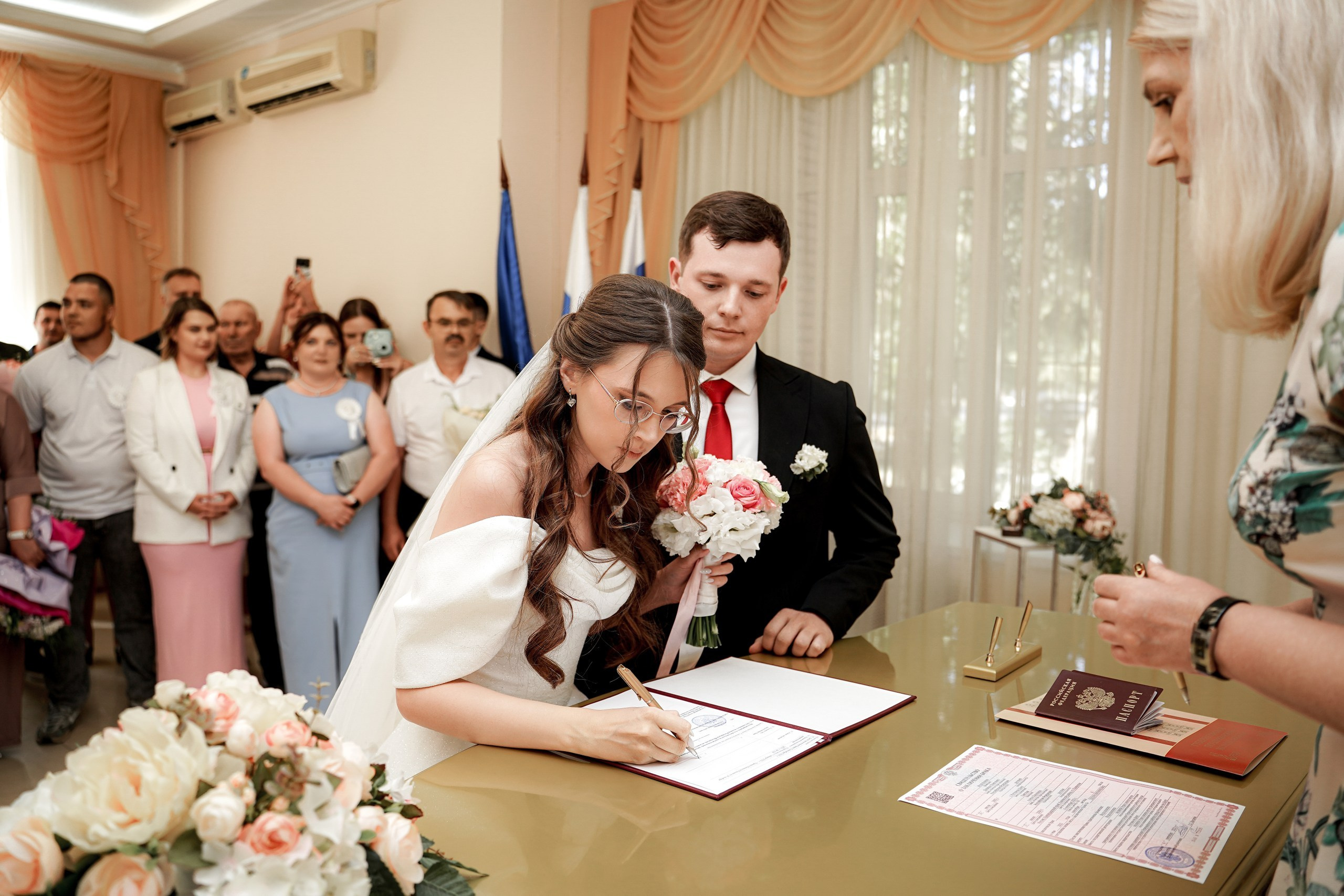 Свадьба «Полный день. Premium». Даниил и Алёна. Фотосессия в Ростове-на-Дону. Свадебный фотограф в Ростове-на-Дону. Таинство Крещения и Венчания, семейные фотосессии. Алёна Чёботова