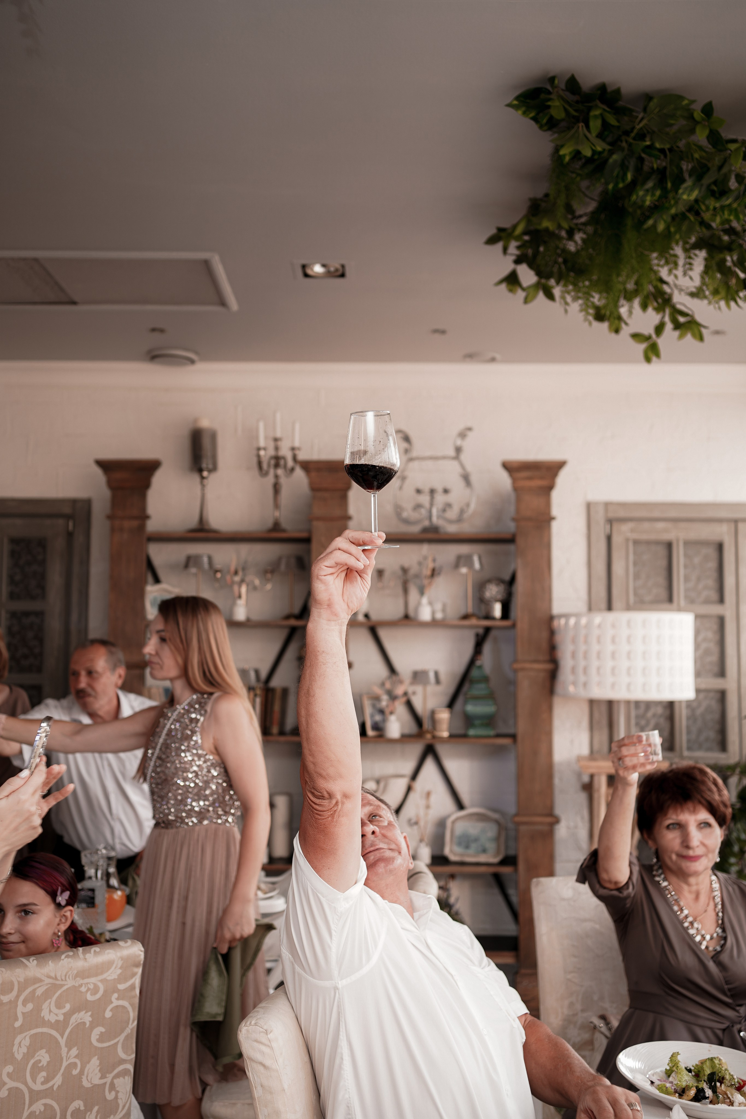 Банкет в ресторане «Европа». Свадебный фотограф в Ростове-на-Дону. Таинство Крещения и Венчания, семейные фотосессии. Алёна Чёботова