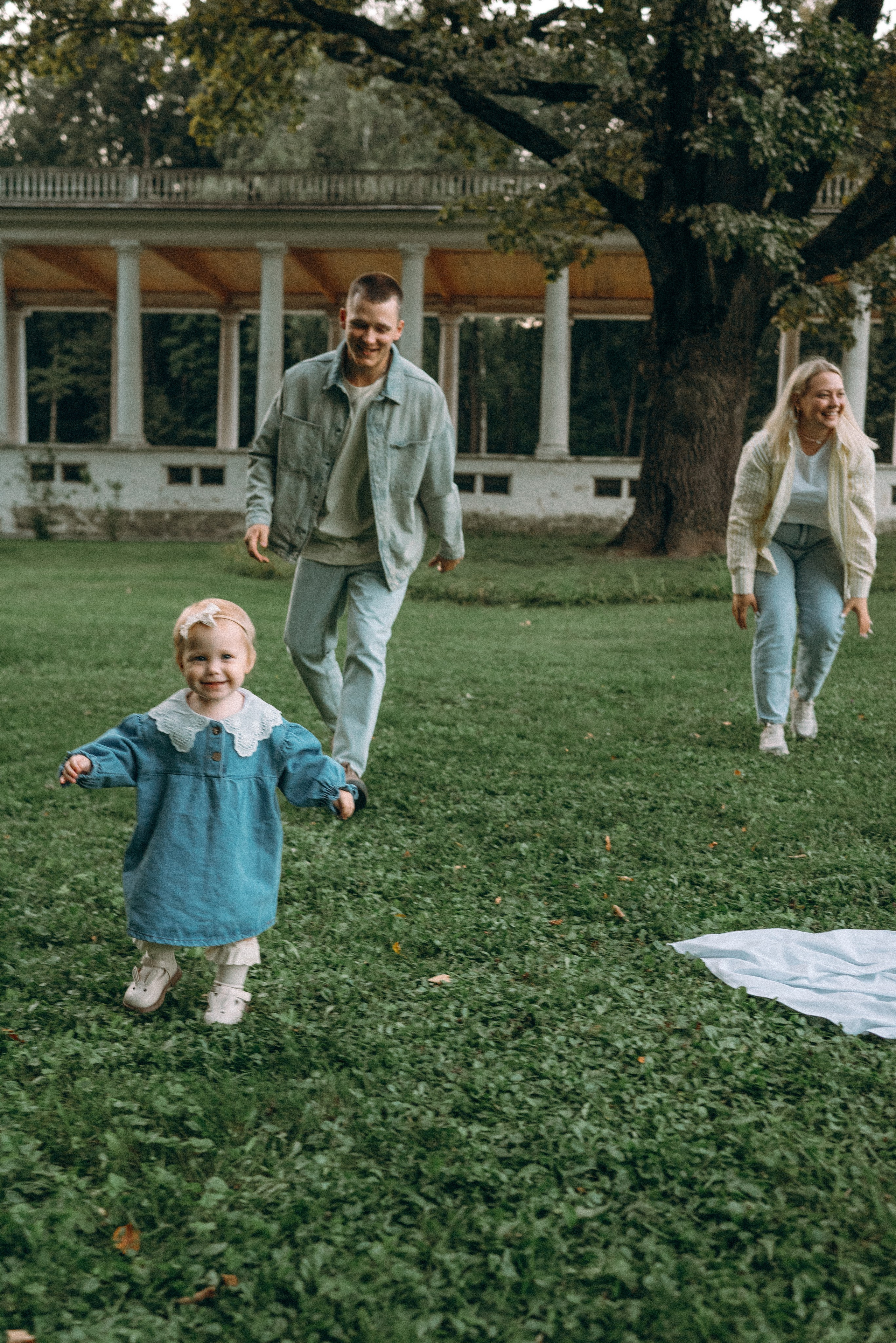 Петр, Людмила, Ася и Паулина. Семейный фотограф Юлия Власова