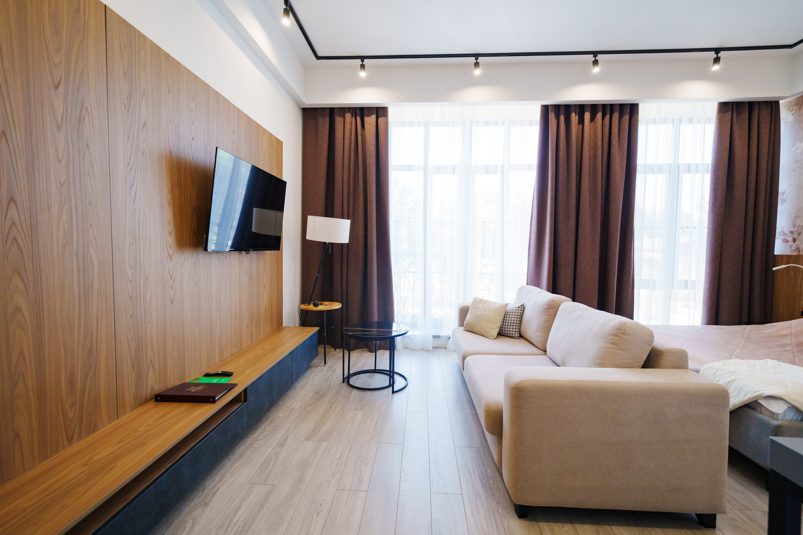 Интерьерная съёмка Golden Hourse. Свадебный и семейный фотограф в Ростове-на-Дону. Андрей Сайфутдинов