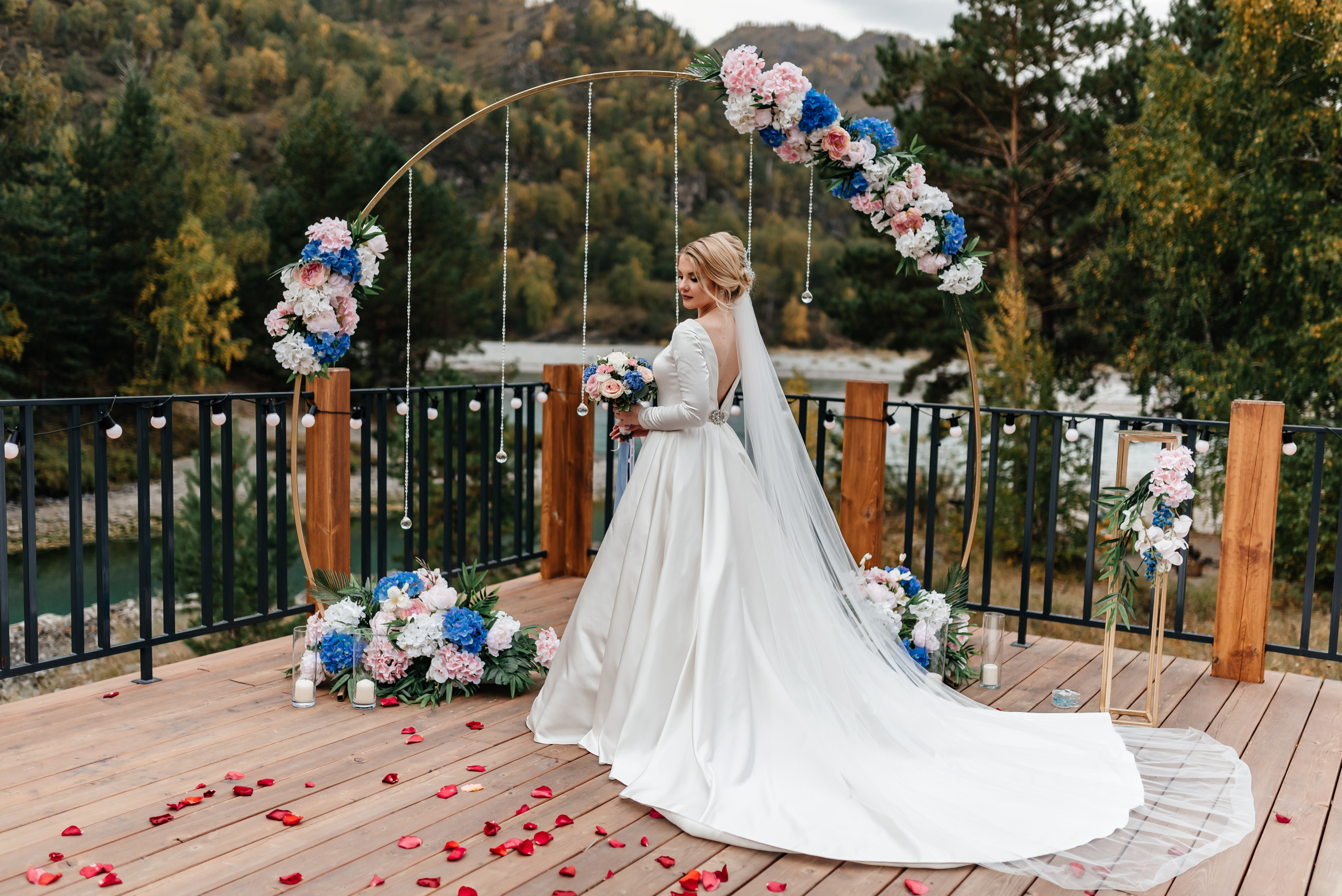 Иван и Юлия. Свадебная  съемка на Алтае