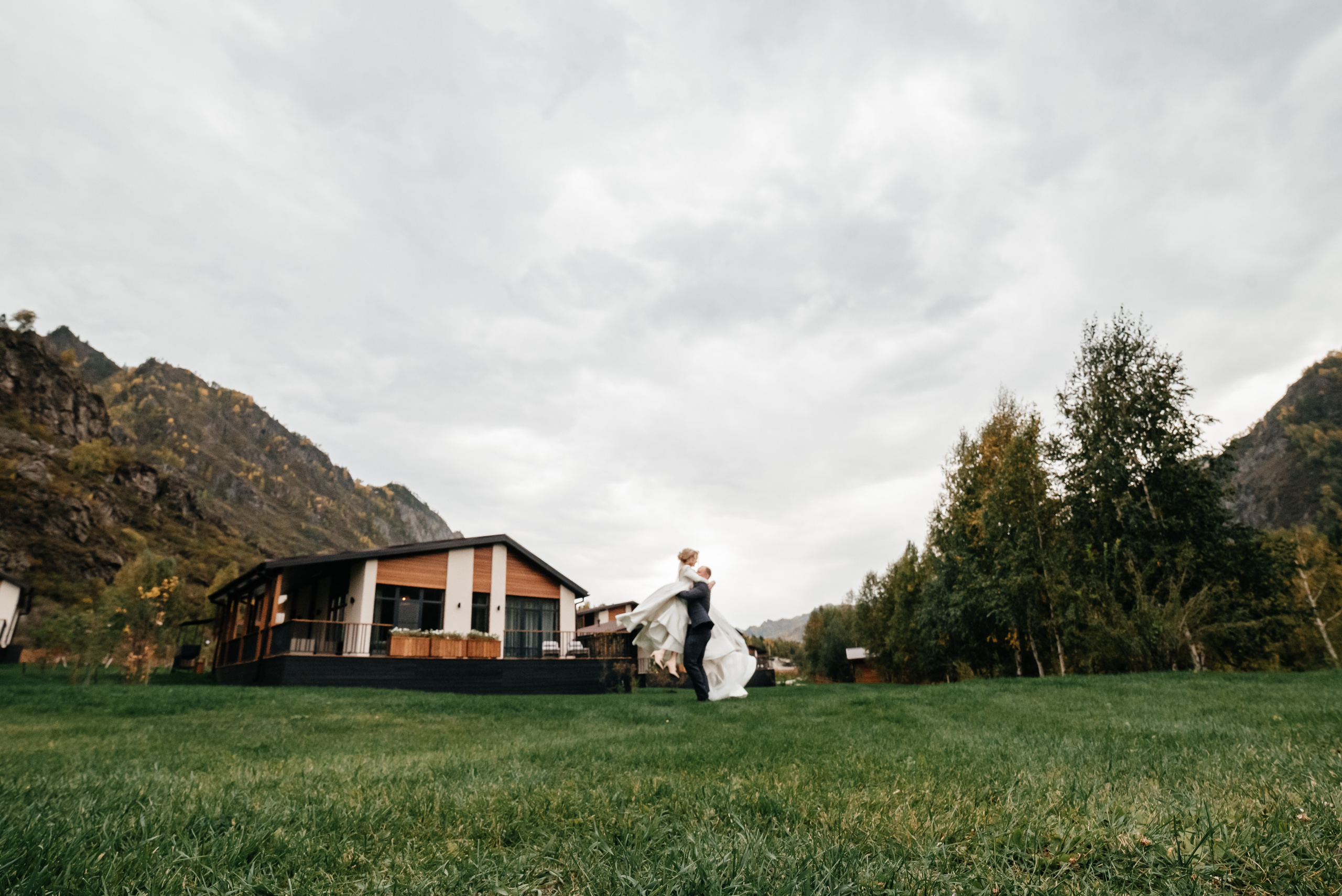 Иван и Юлия. Свадебная  съемка на Алтае