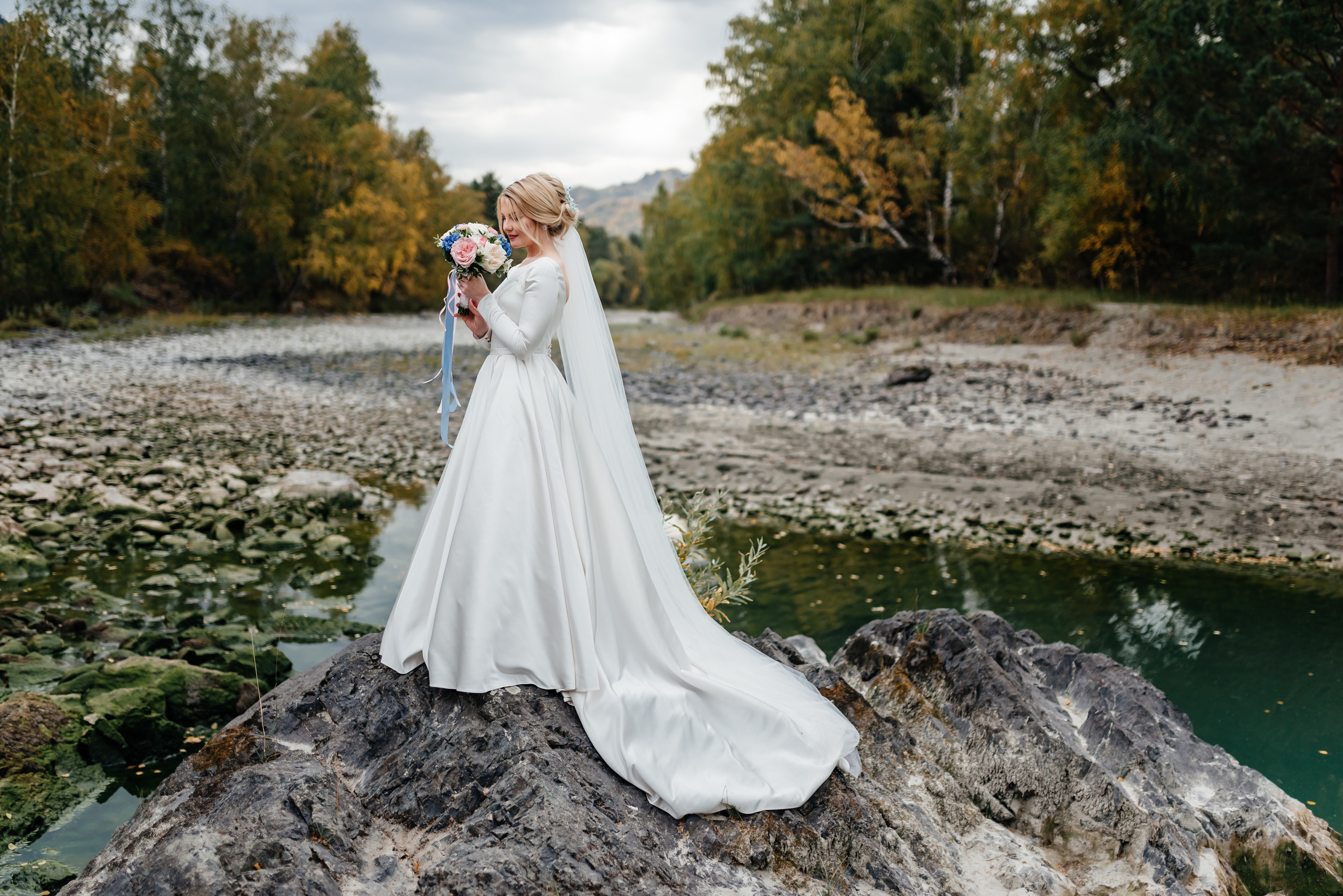 Иван и Юлия. Свадебная  съемка на Алтае