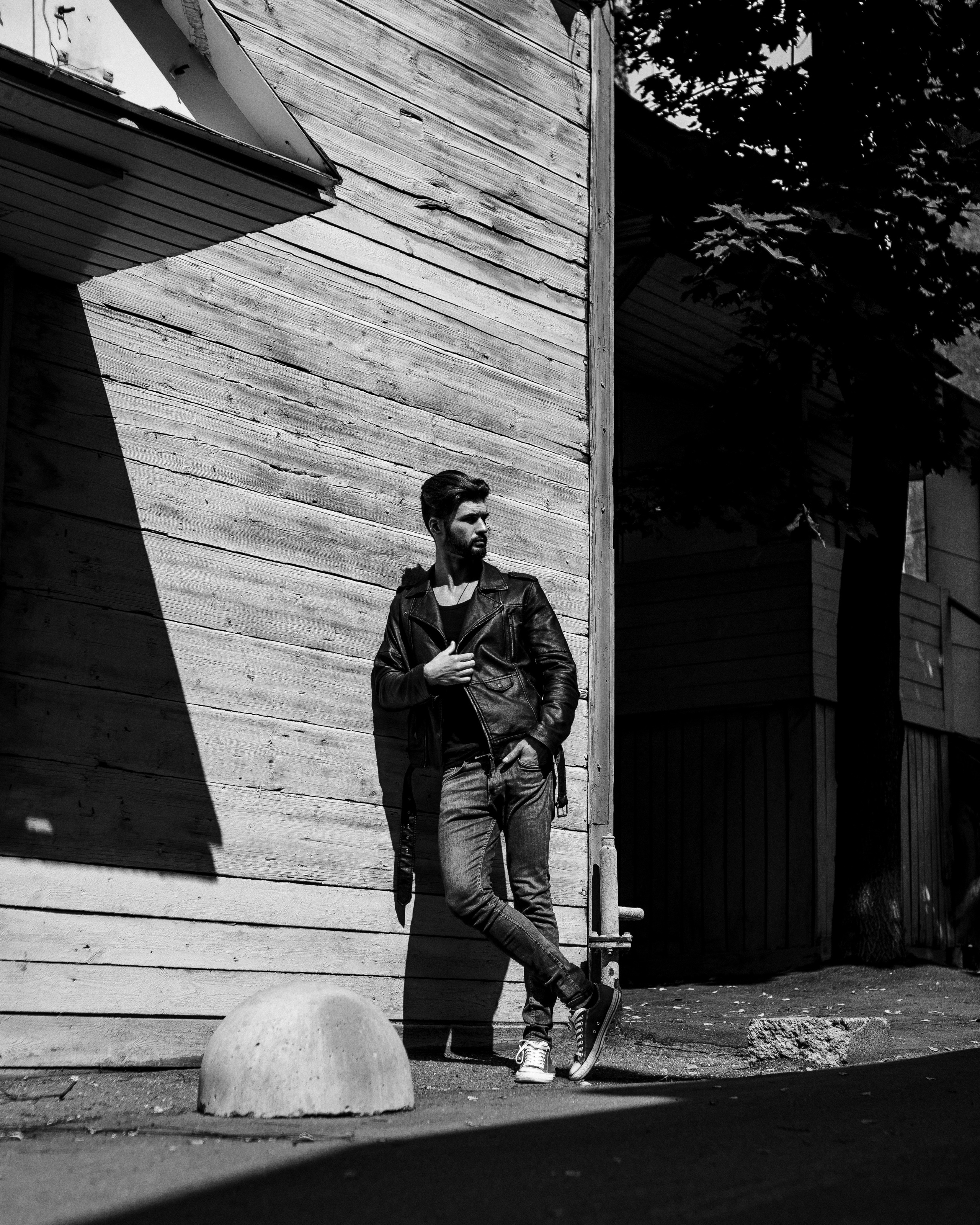 ЧБ фотосессия парня в Нижнем Новгороде. Портретный фотограф в Москве и Нижнем Новгороде - Андрей Репин