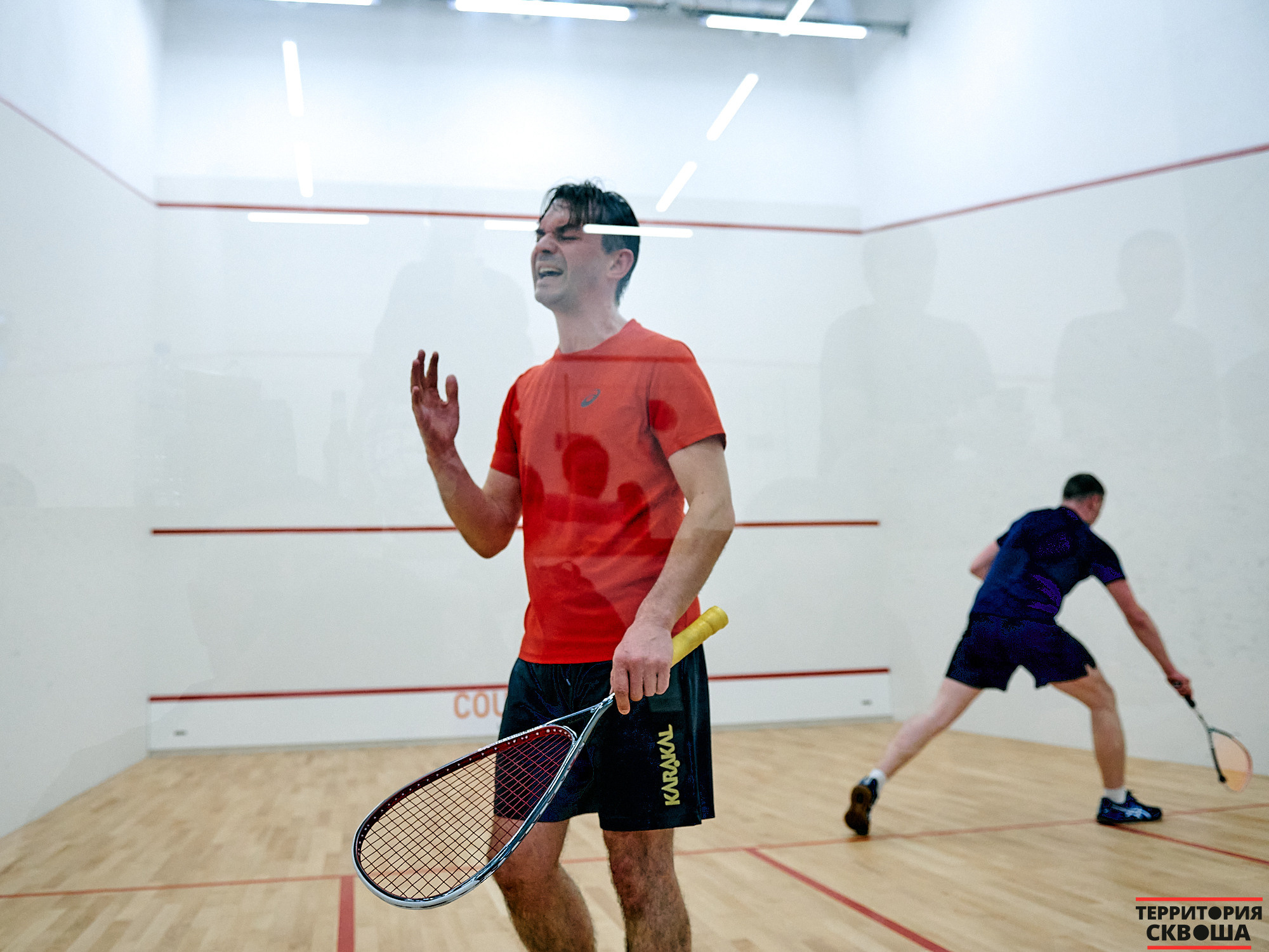 Турнир по сквошу. Фотографии отовсюду и обо всем