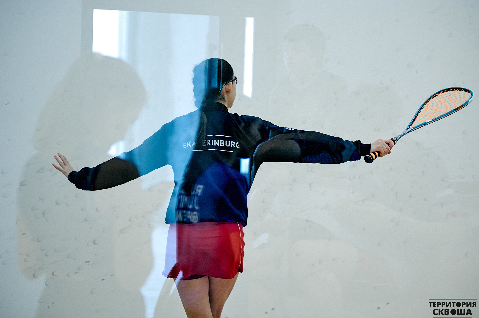 Турнир по сквошу. Фотографии отовсюду и обо всем