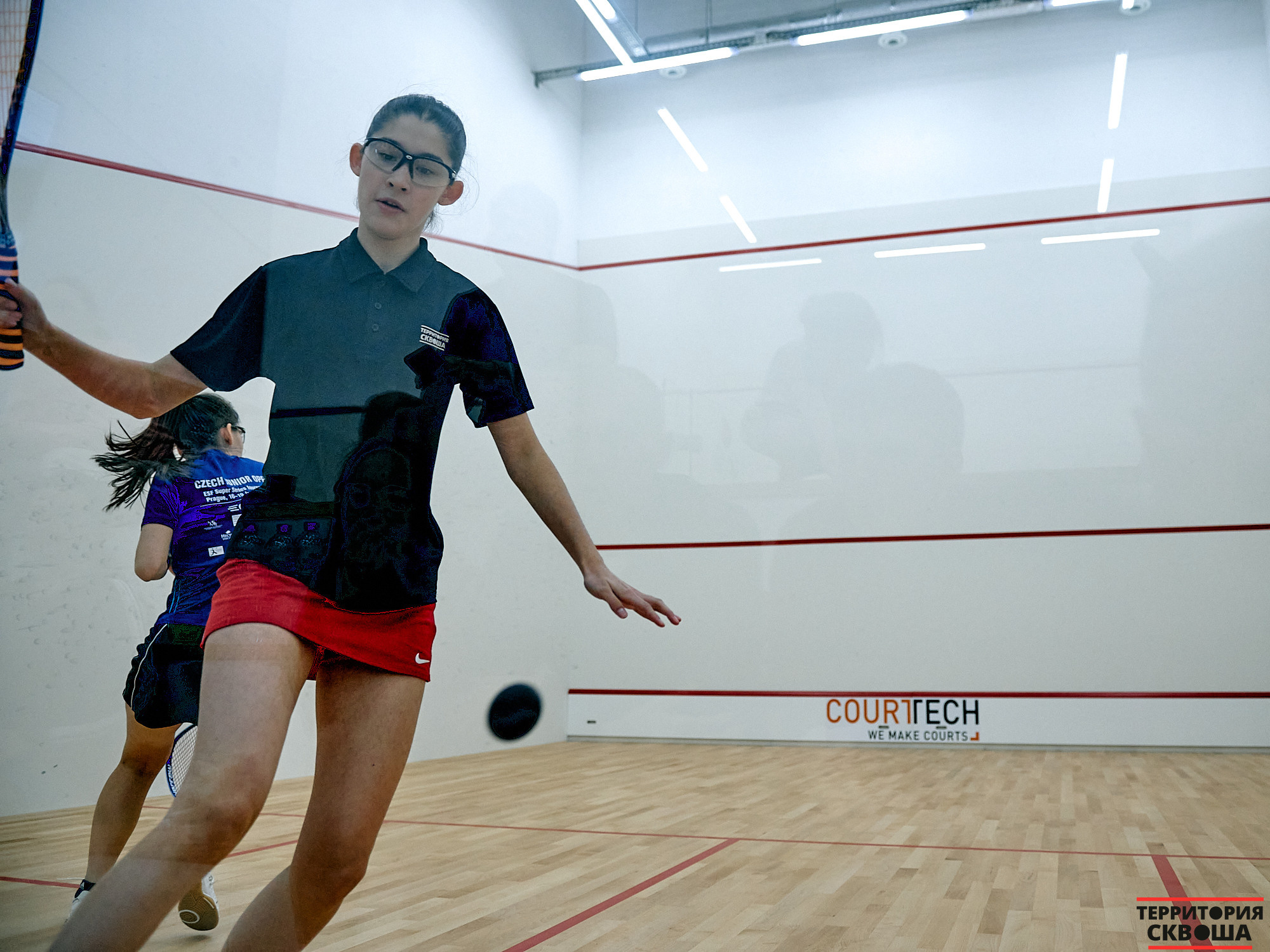 Турнир по сквошу. Фотографии отовсюду и обо всем