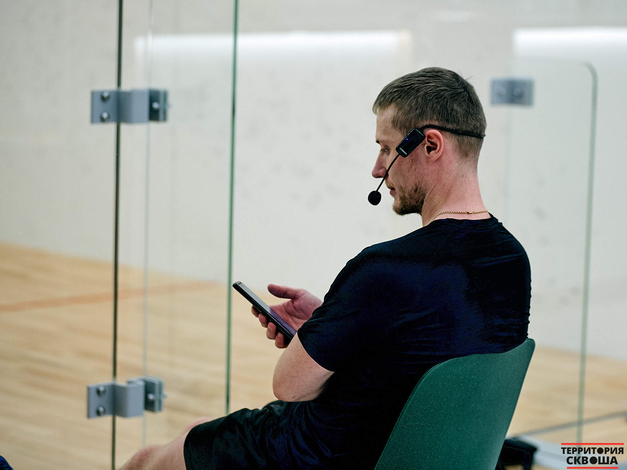 Турнир по сквошу. Фотографии отовсюду и обо всем