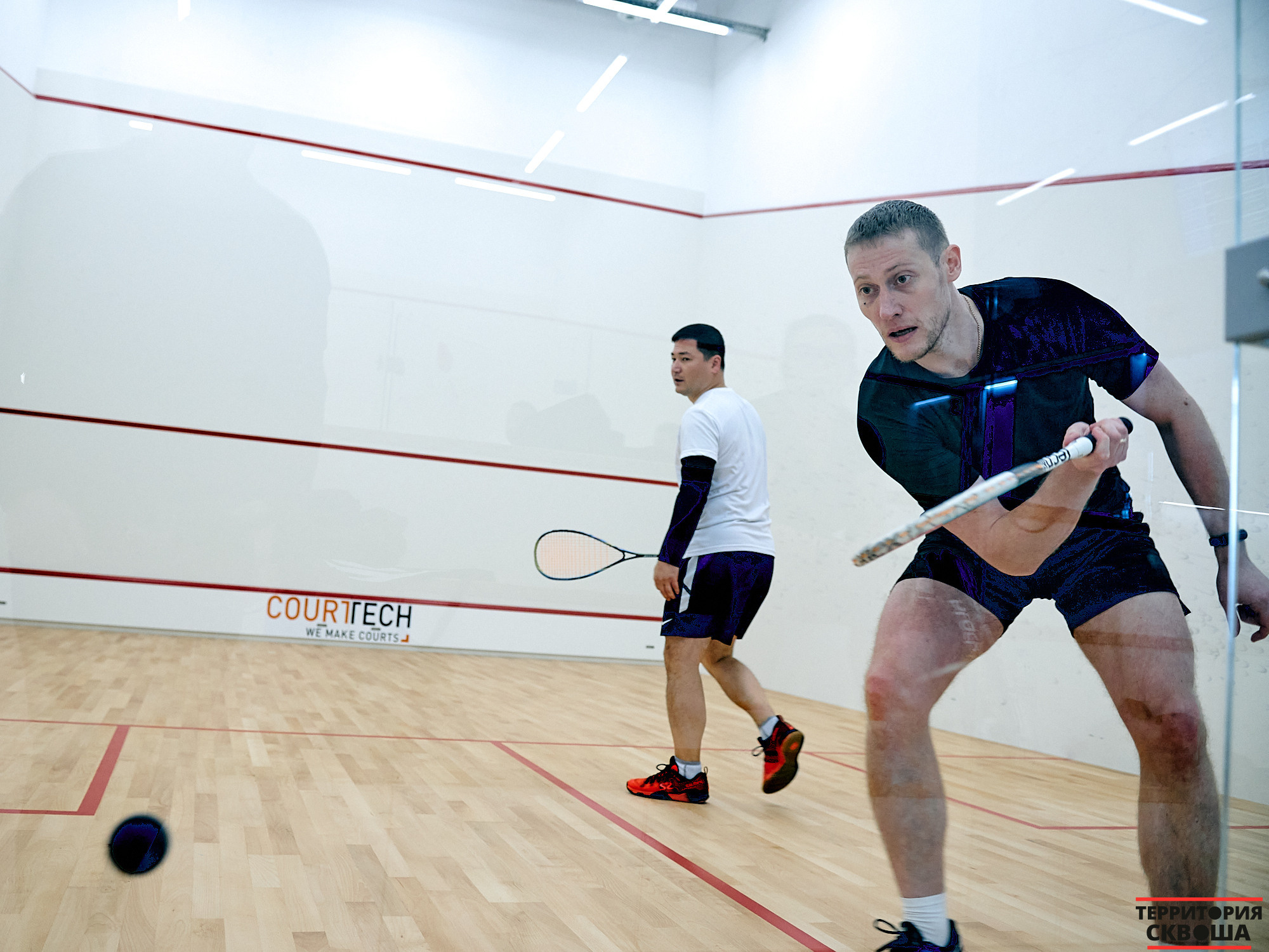 Турнир по сквошу. Фотографии отовсюду и обо всем