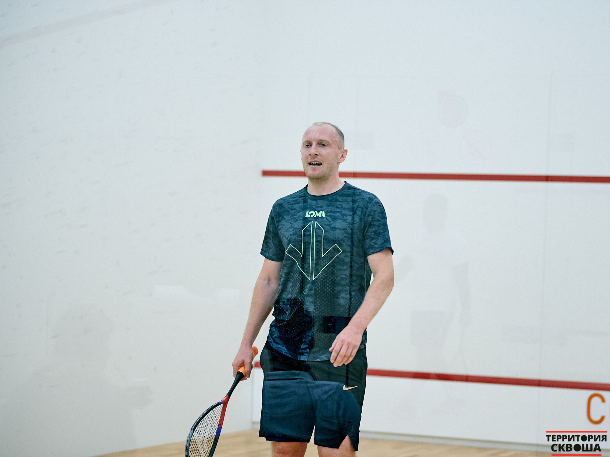 Турнир по сквошу. Фотографии отовсюду и обо всем