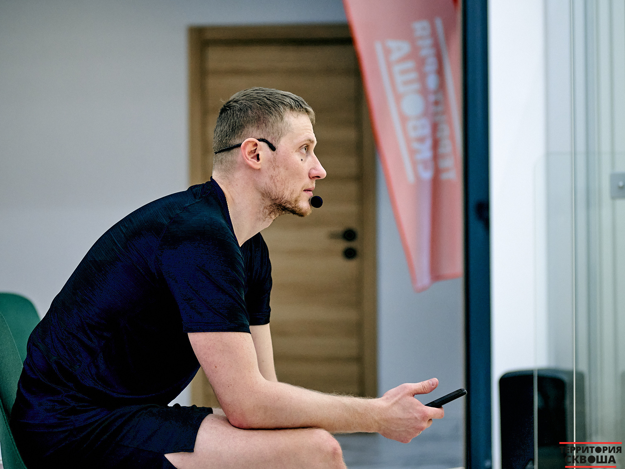 Турнир по сквошу. Фотографии отовсюду и обо всем