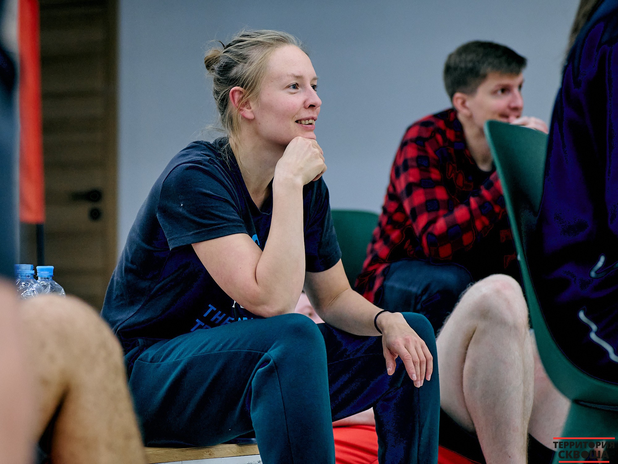 Турнир по сквошу. Фотографии отовсюду и обо всем