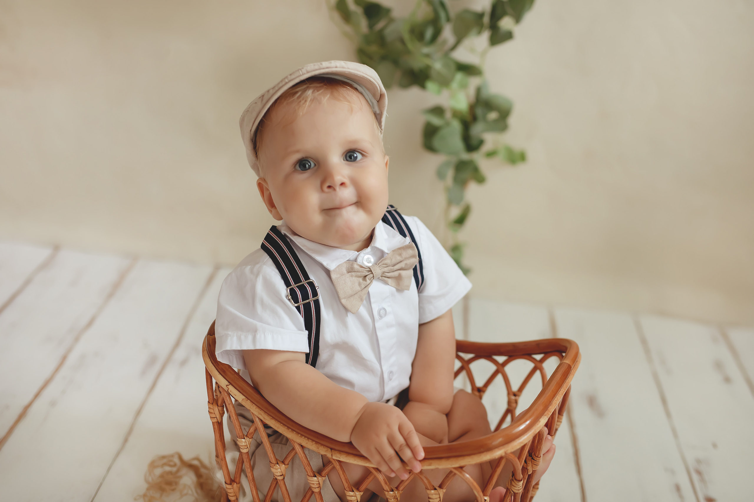 Крушение торта. Ньюборн фотограф Владивосток