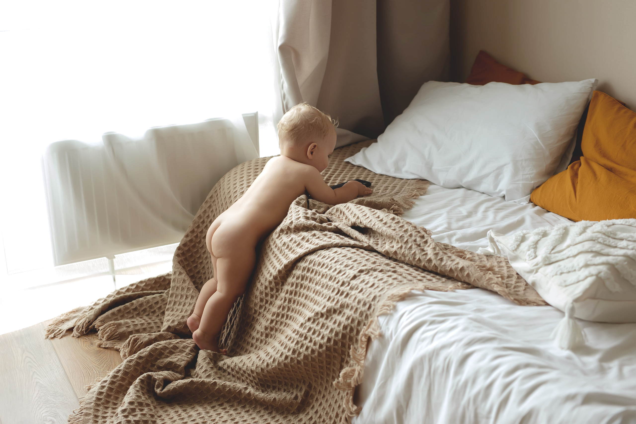 Крушение торта. Ньюборн фотограф Владивосток