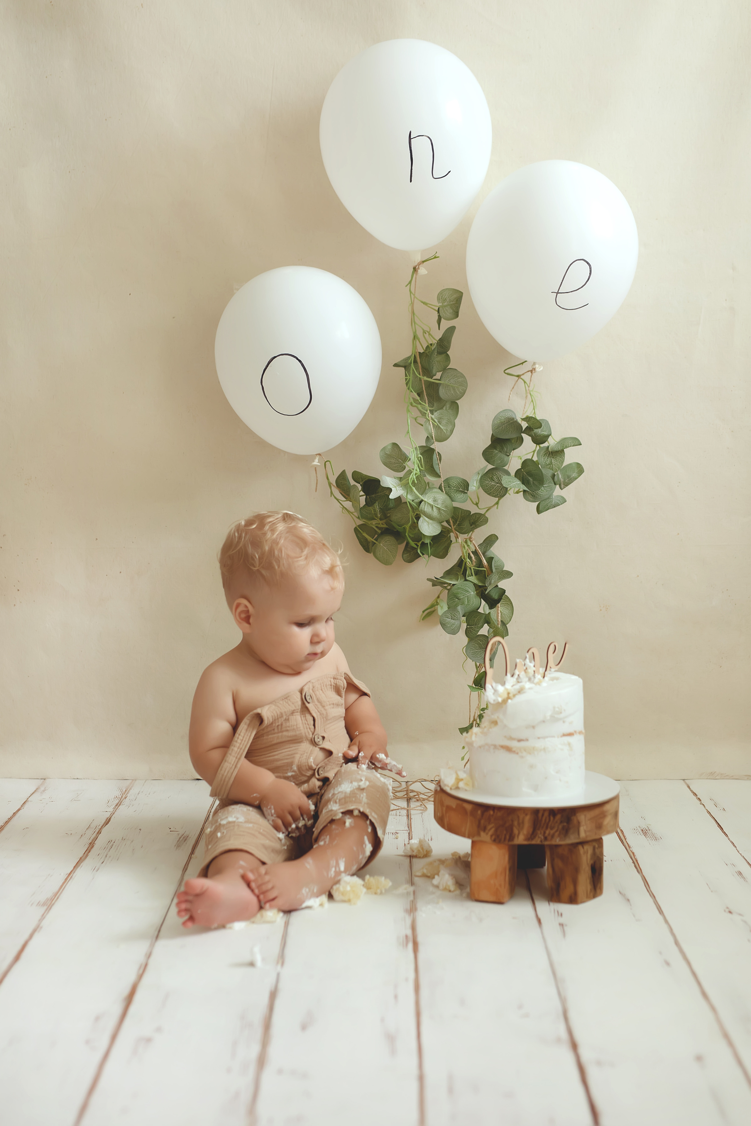 Крушение торта. Ньюборн фотограф Владивосток