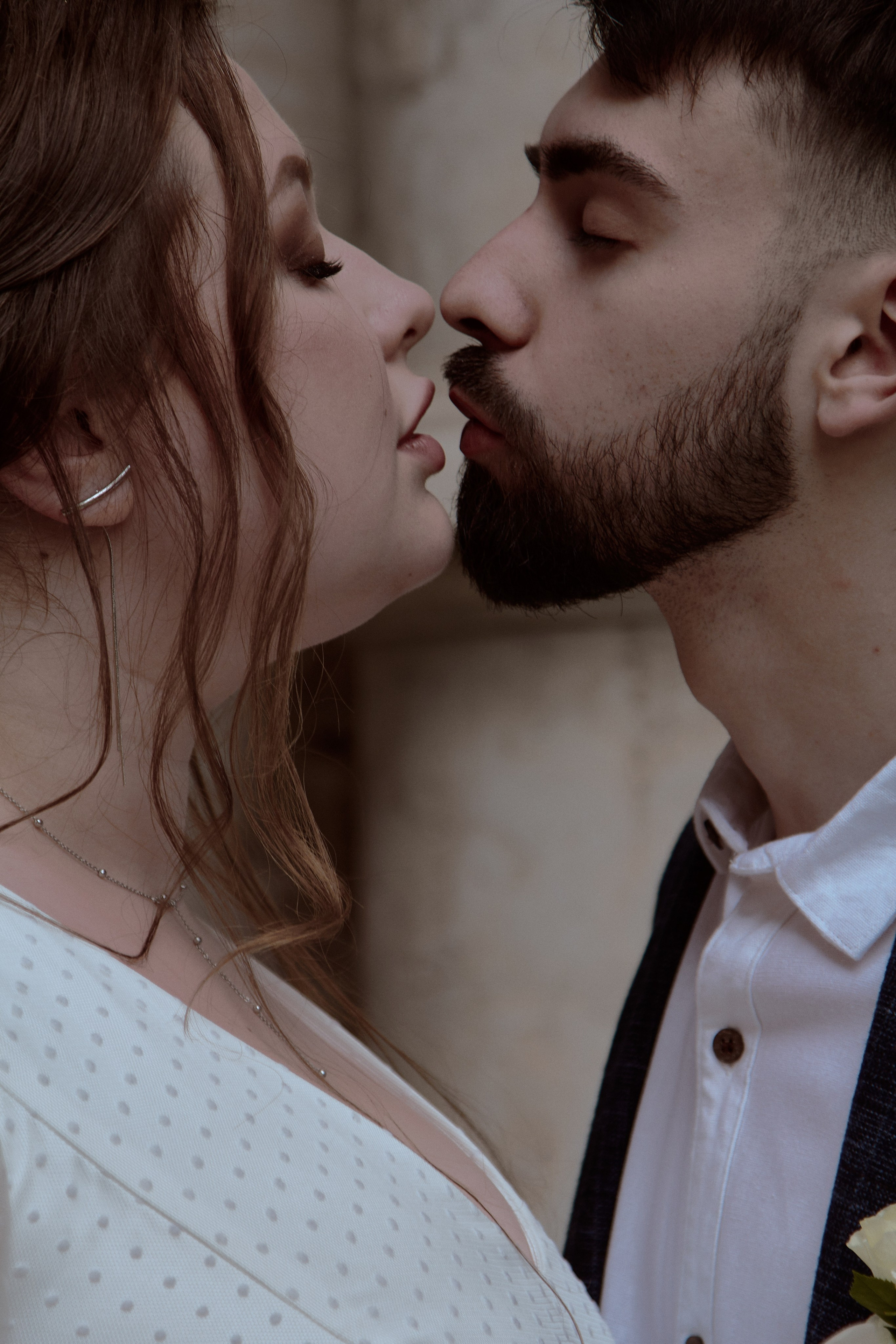 Виктория и Даниэль. Владимирский храм. Фотограф лавстори Москва/МО Приятелева Ангелина