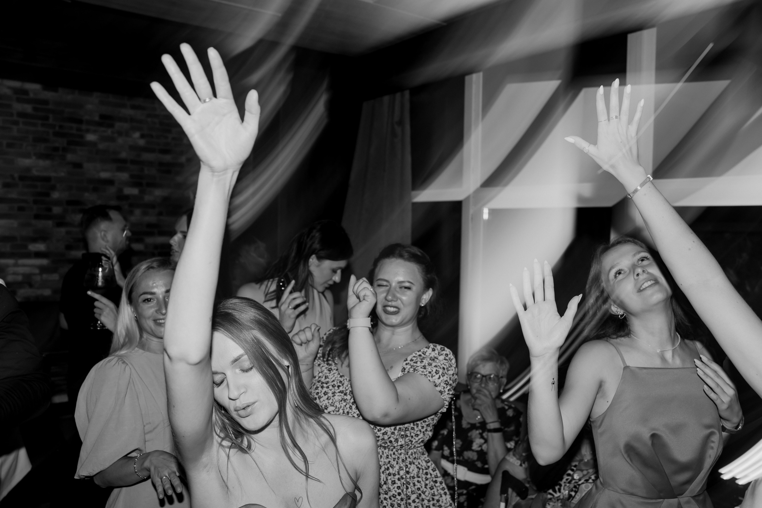 Artem & Victoria. Главная