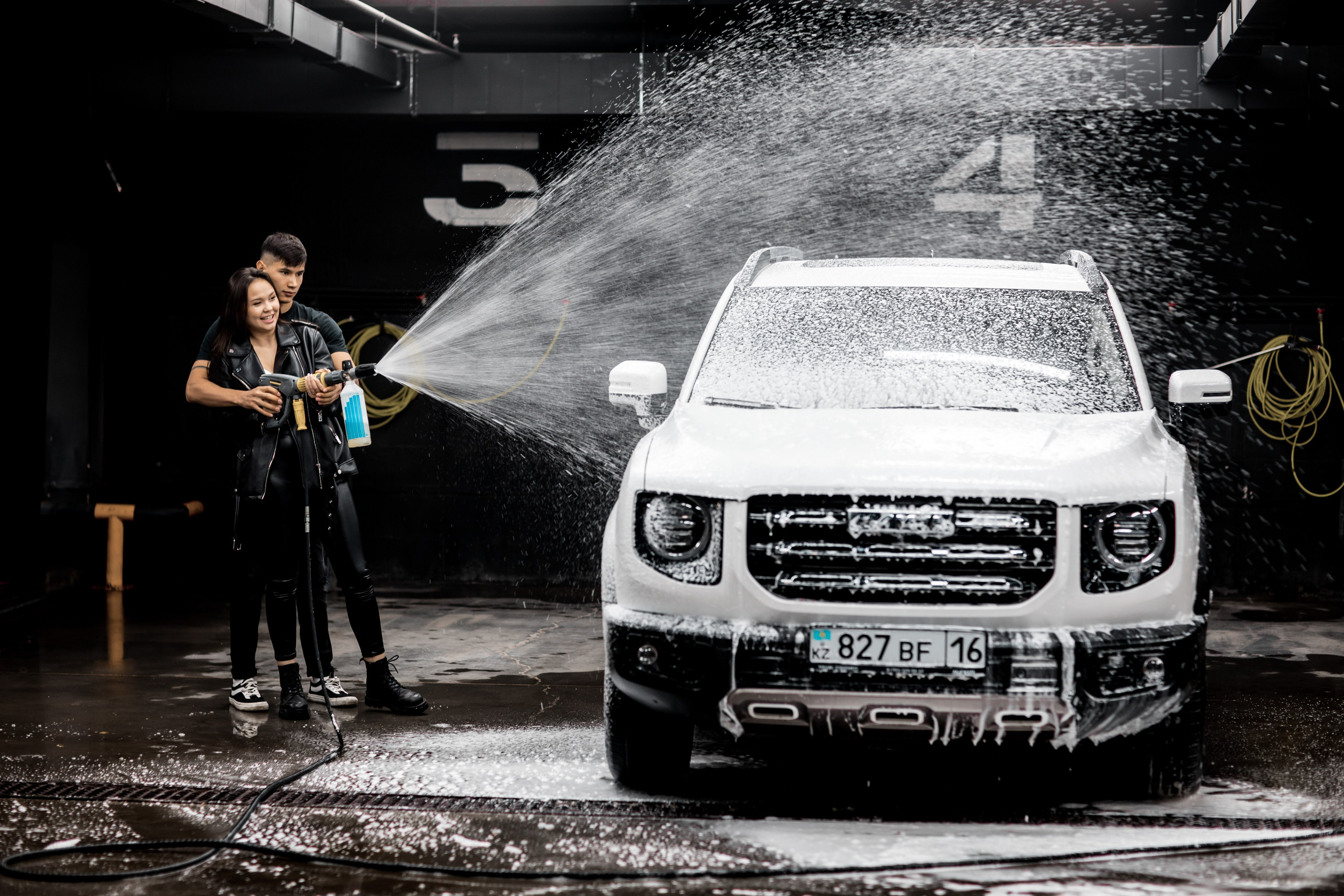 Love story Auto. Женский и семейный Фотограф В Усть-Каменогорске Юлия Журавлева