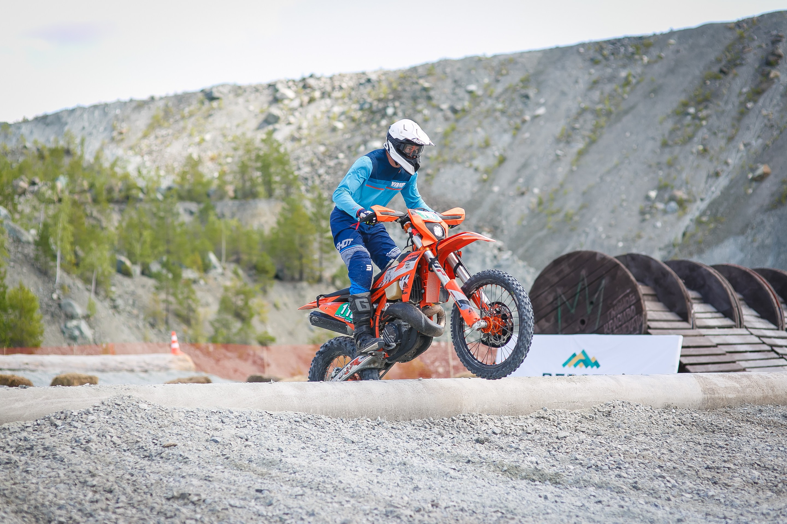 На Угле SEGAL. Профессиональный фотограф Дугинов Николай | Екатеринбург