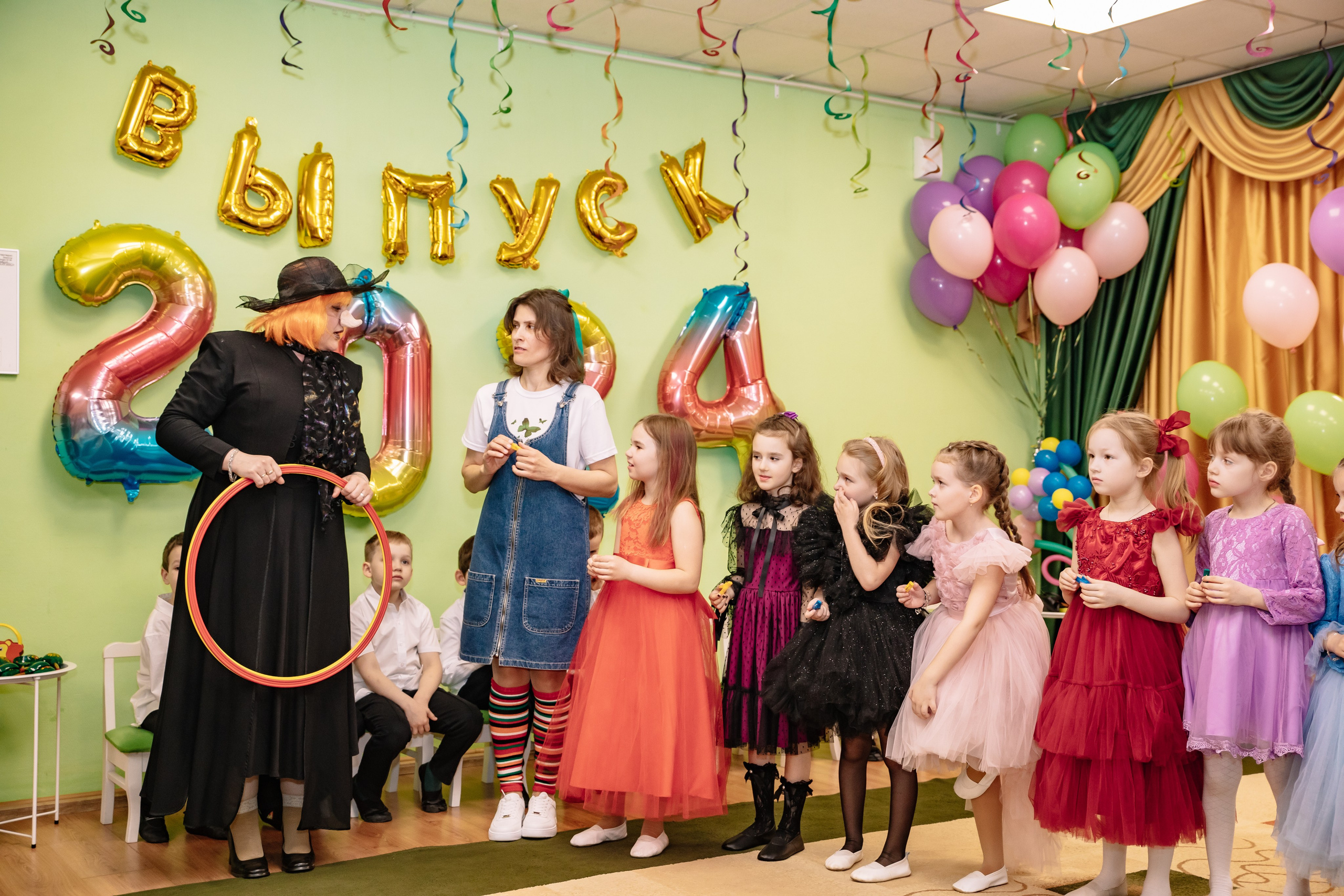 Группа «Сказка» ДС 69 Выпускной 2024. Фотограф в Москве Яна Полосина