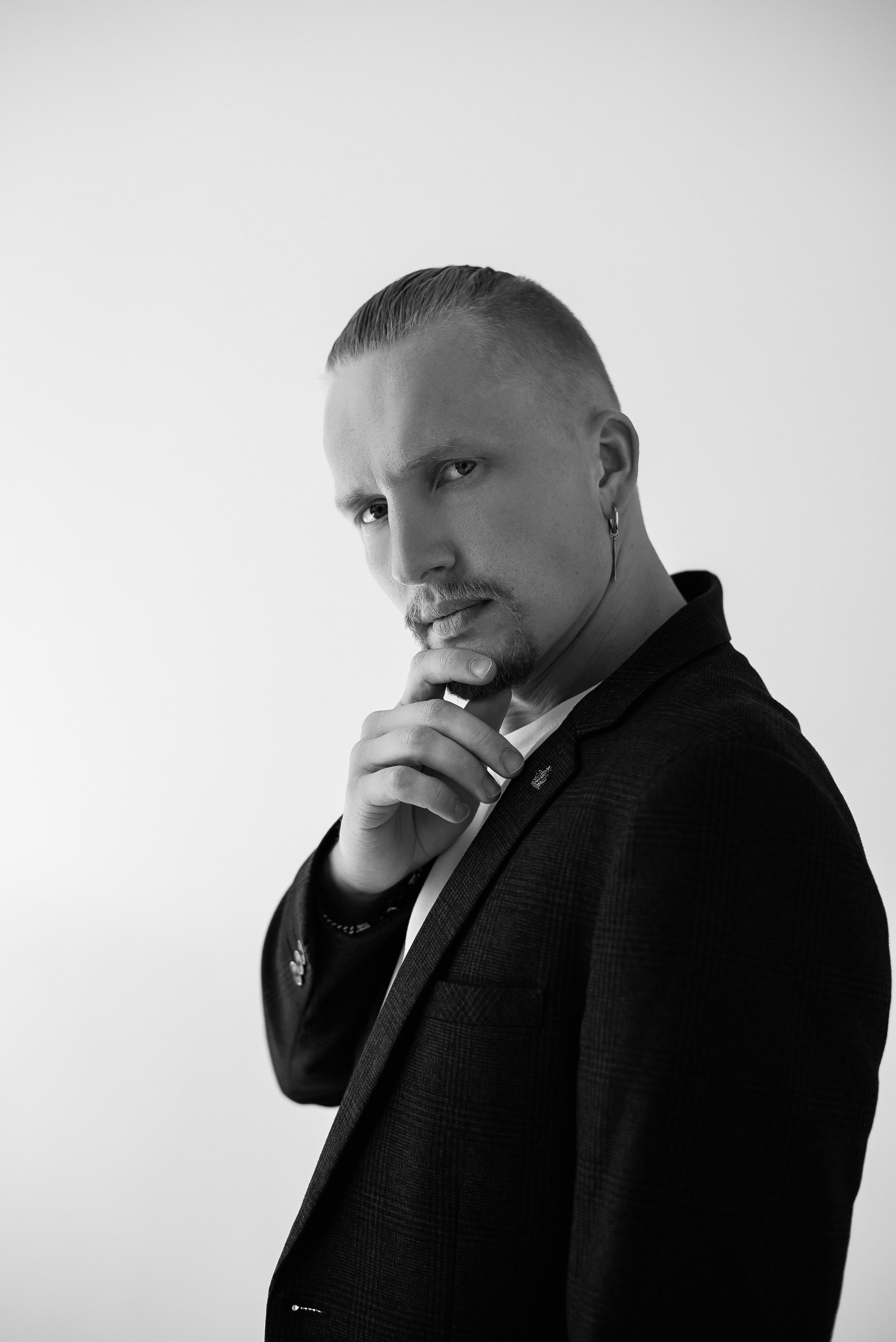 Мужской портрет. Контент фотограф в Москве Лихачева Ксения