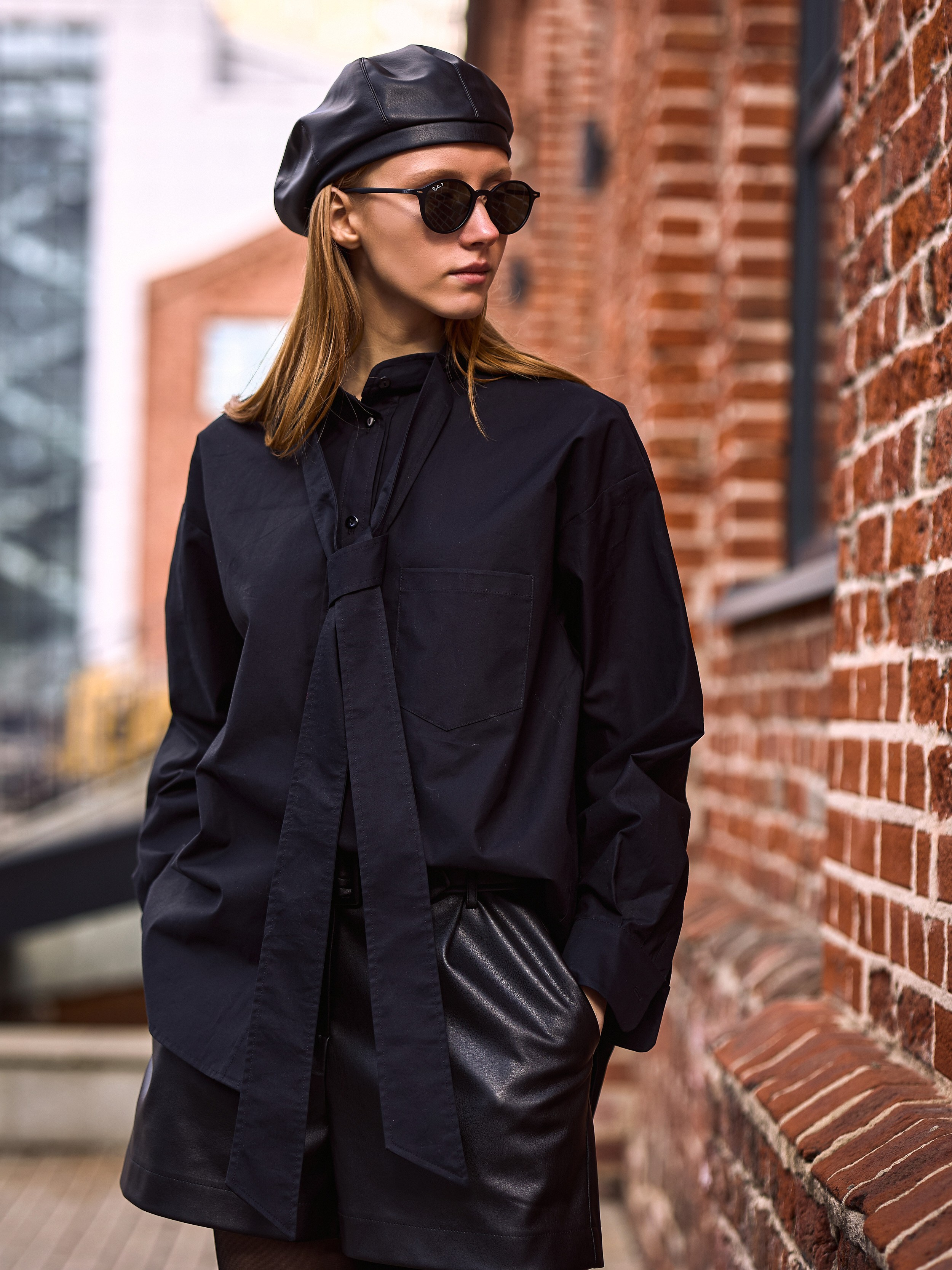 Стрит съемка в формате old many для бренда Toka. Фото и видео услуги для бизнеса procontent.studio