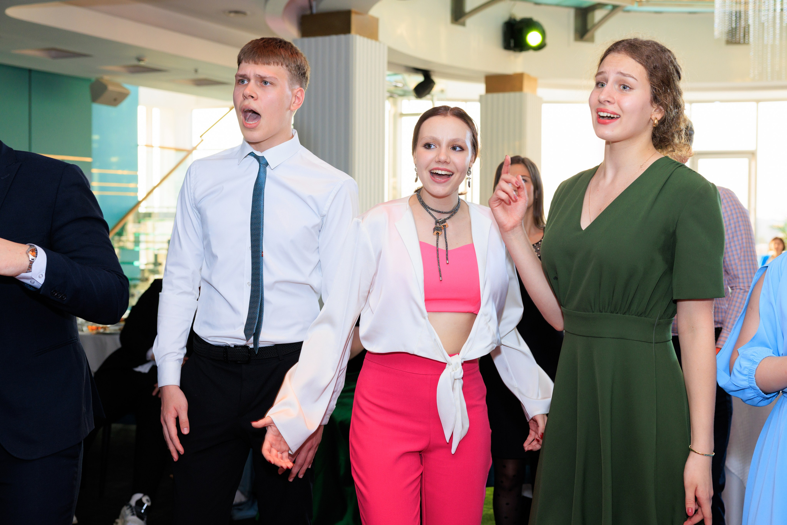 Выпускной лицея 244. Фотограф Александр Заломаев