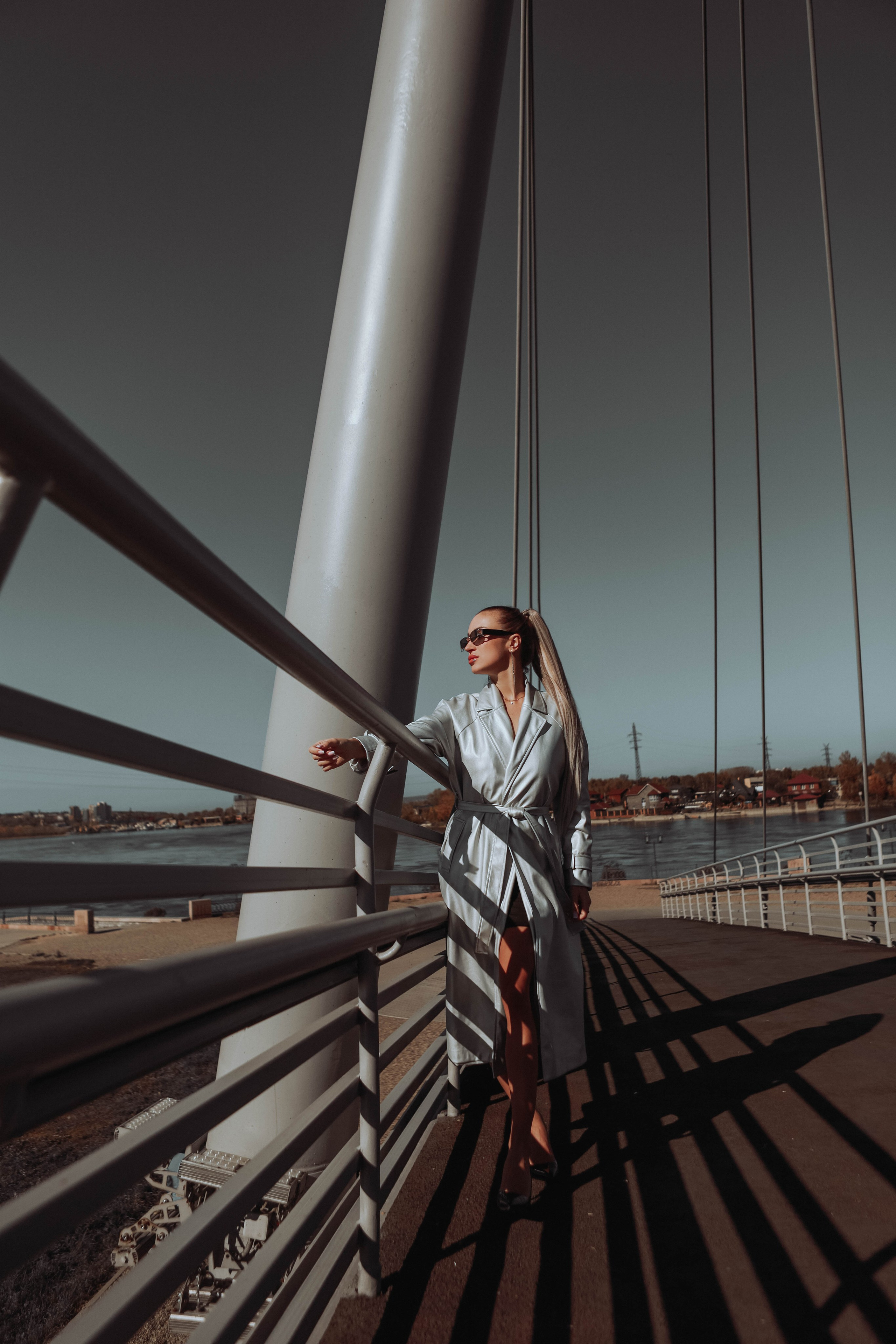 Кристина на мосту. Фотограф в Иркутске