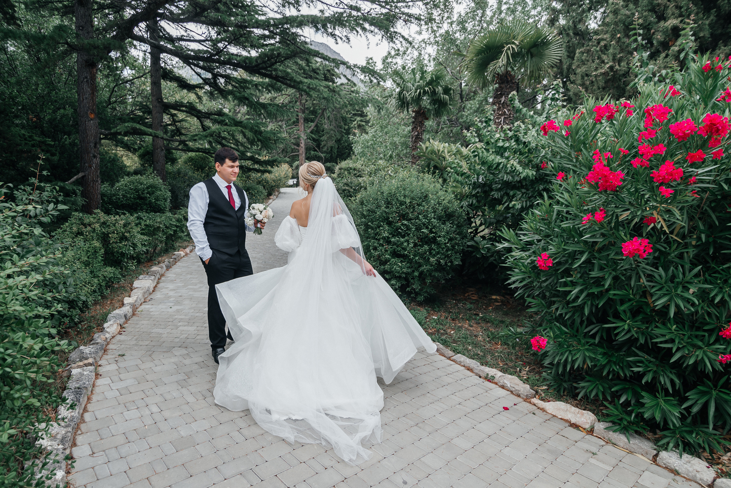 Свадебная фотосессия в Форосском парке