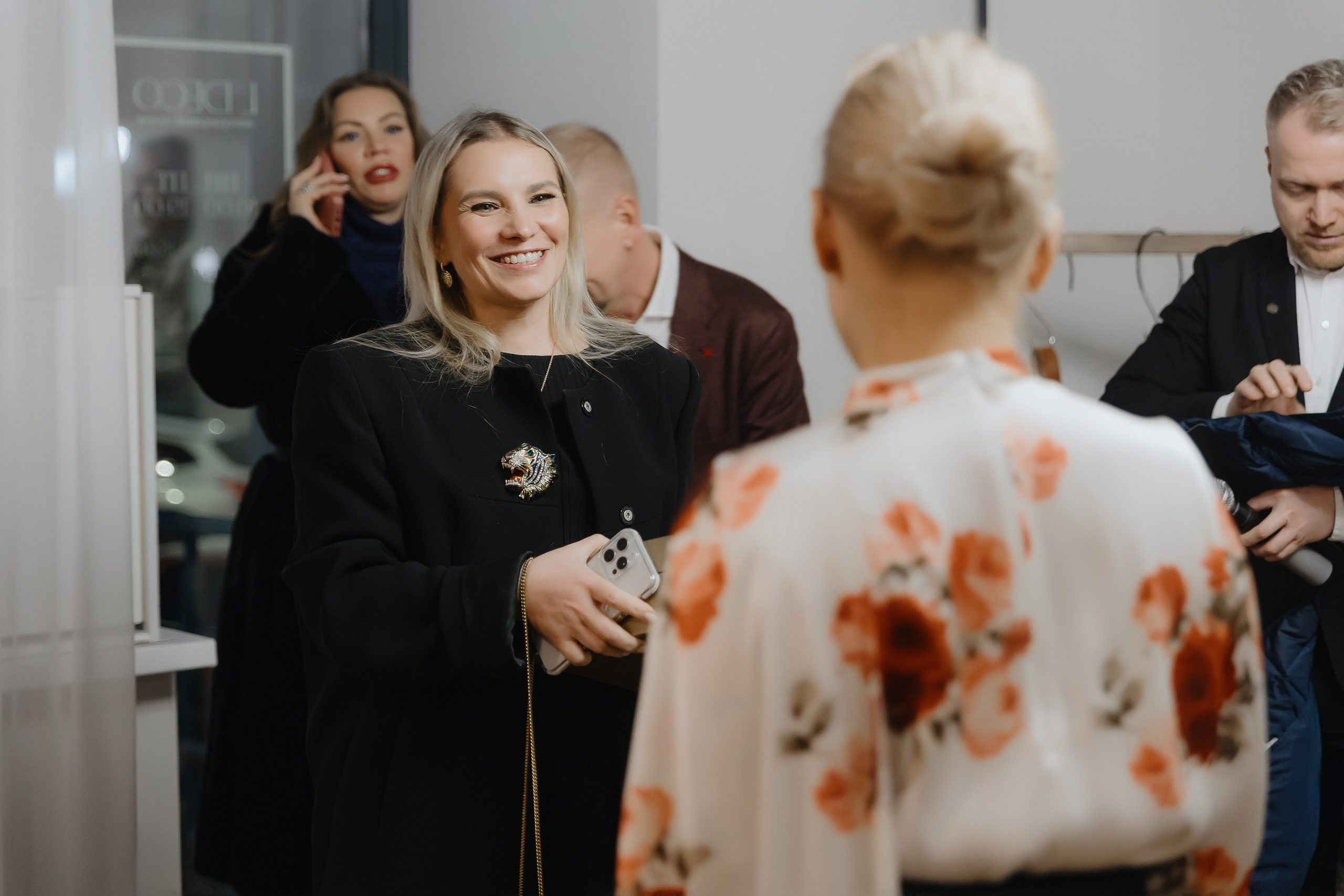 Открытие нового пространства интерьерного салона L. DECO в феврале 2025. L. Deco интерьерный салон. Краски/обои/лепной декор