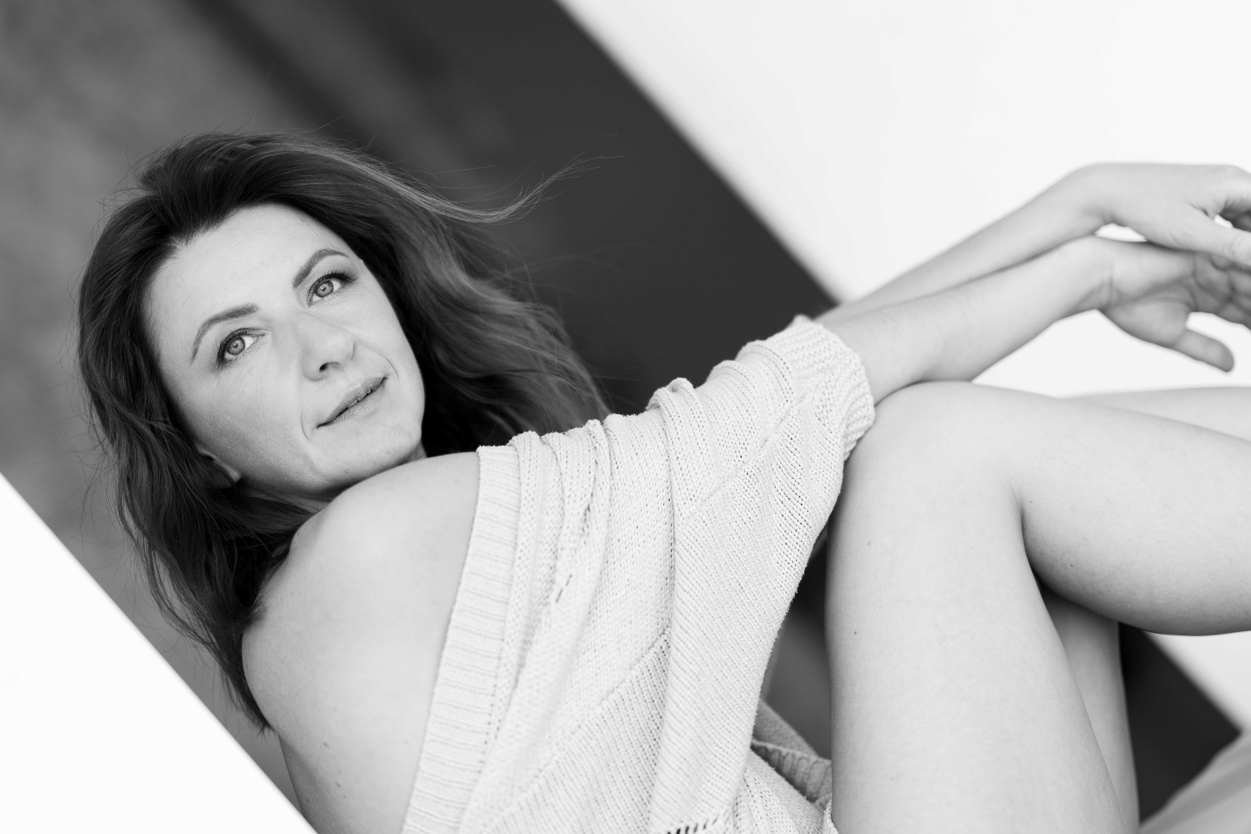 Женский портрет 35+. Женский портретный фотограф 35+ Воронеж. Добро пожаловать в магию ЧБ портрета