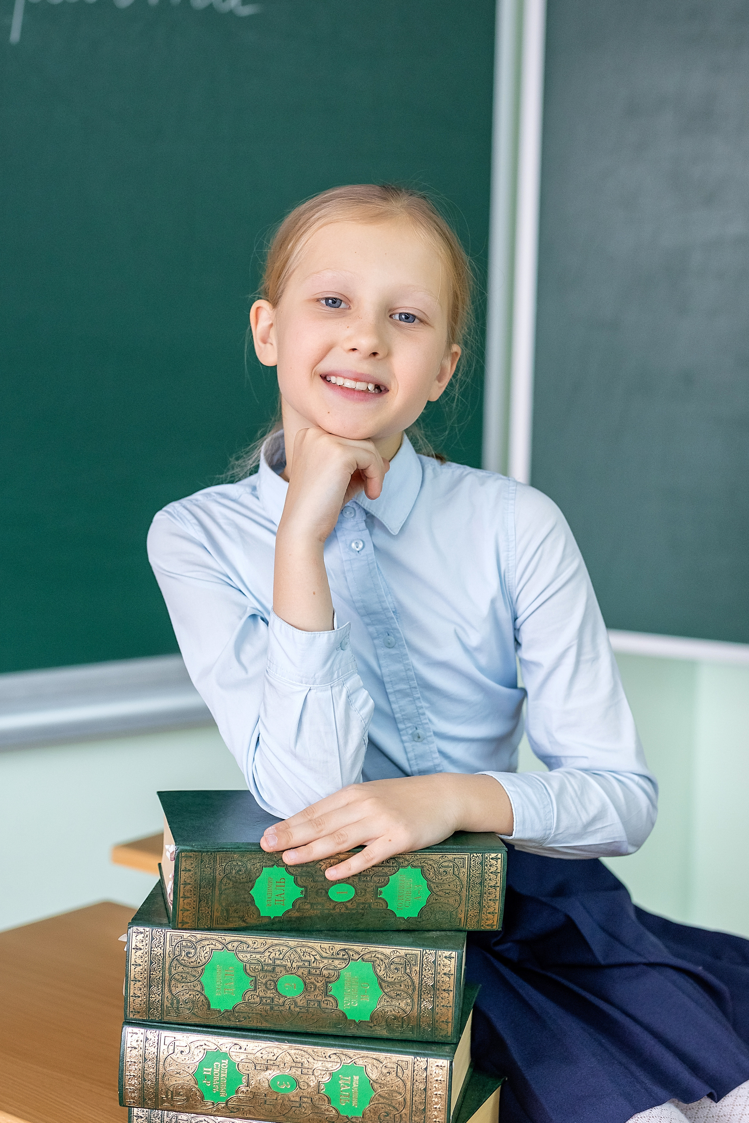 4 класс, 1-я Гимназия. Стильный выпускной альбом Владивосток фотограф Вероника Мигачева