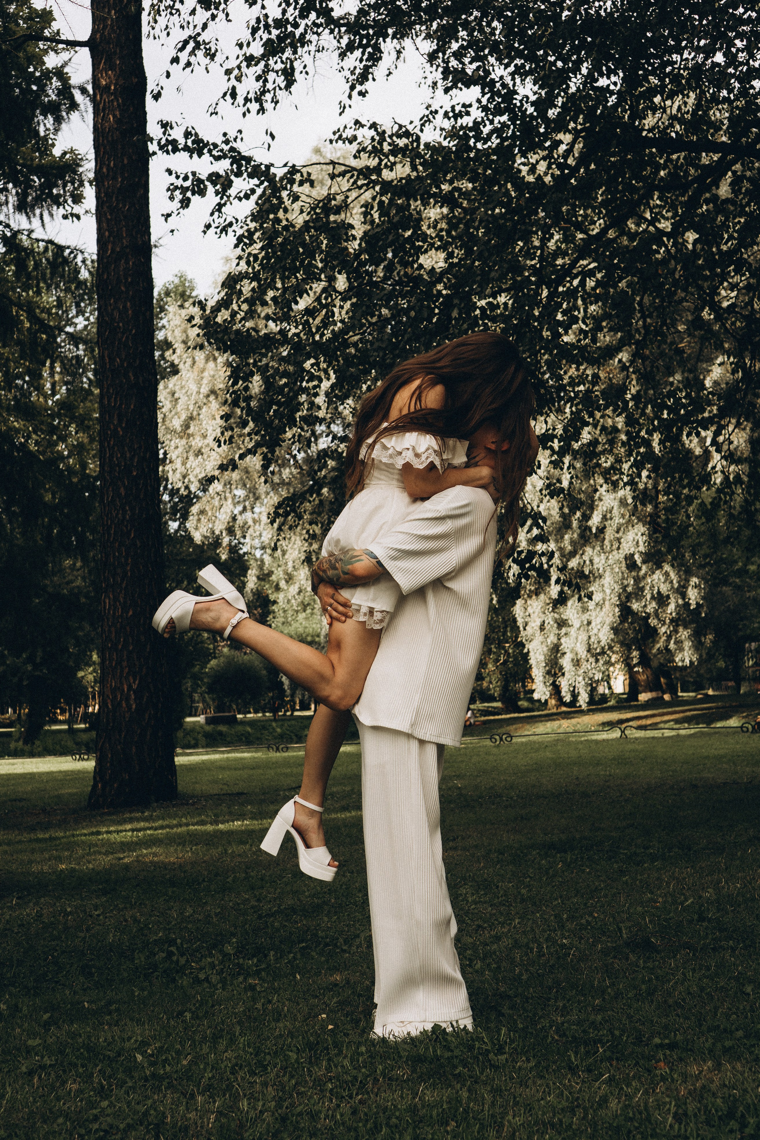 СВАДЕБНАЯ ПРОГУЛКА ПО ТАВРИЧЕСКОМУ САДУ И НЕВСКОЙ РАТУШЕ. Профессиональный фотограф, Санкт-Петербург — Виктория Богомолова