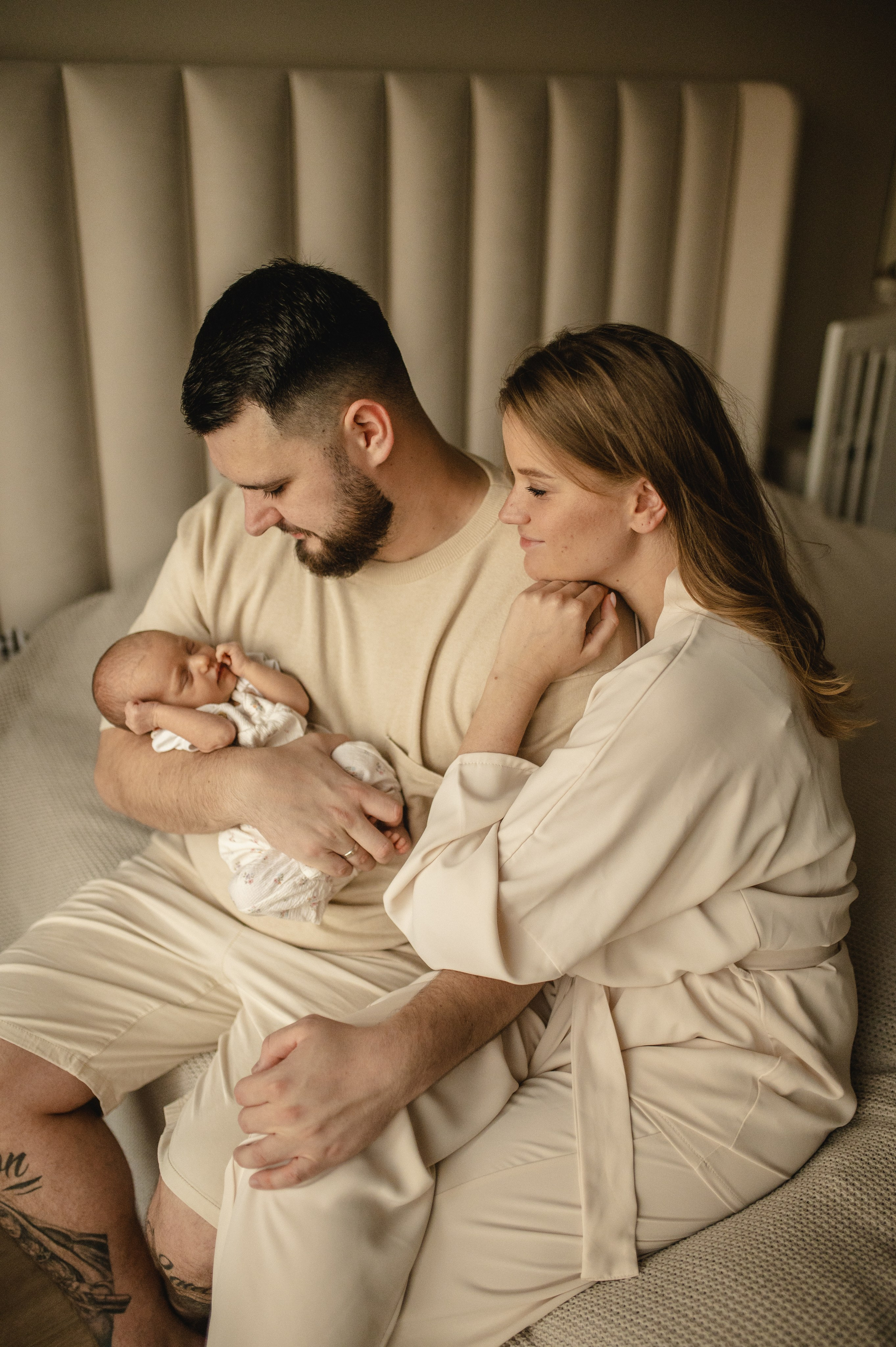 Ньюборн фотосессия в стиле лайфстайл Москва. Семейная фотосессия Бутово Москва фотограф Алина Морщагина