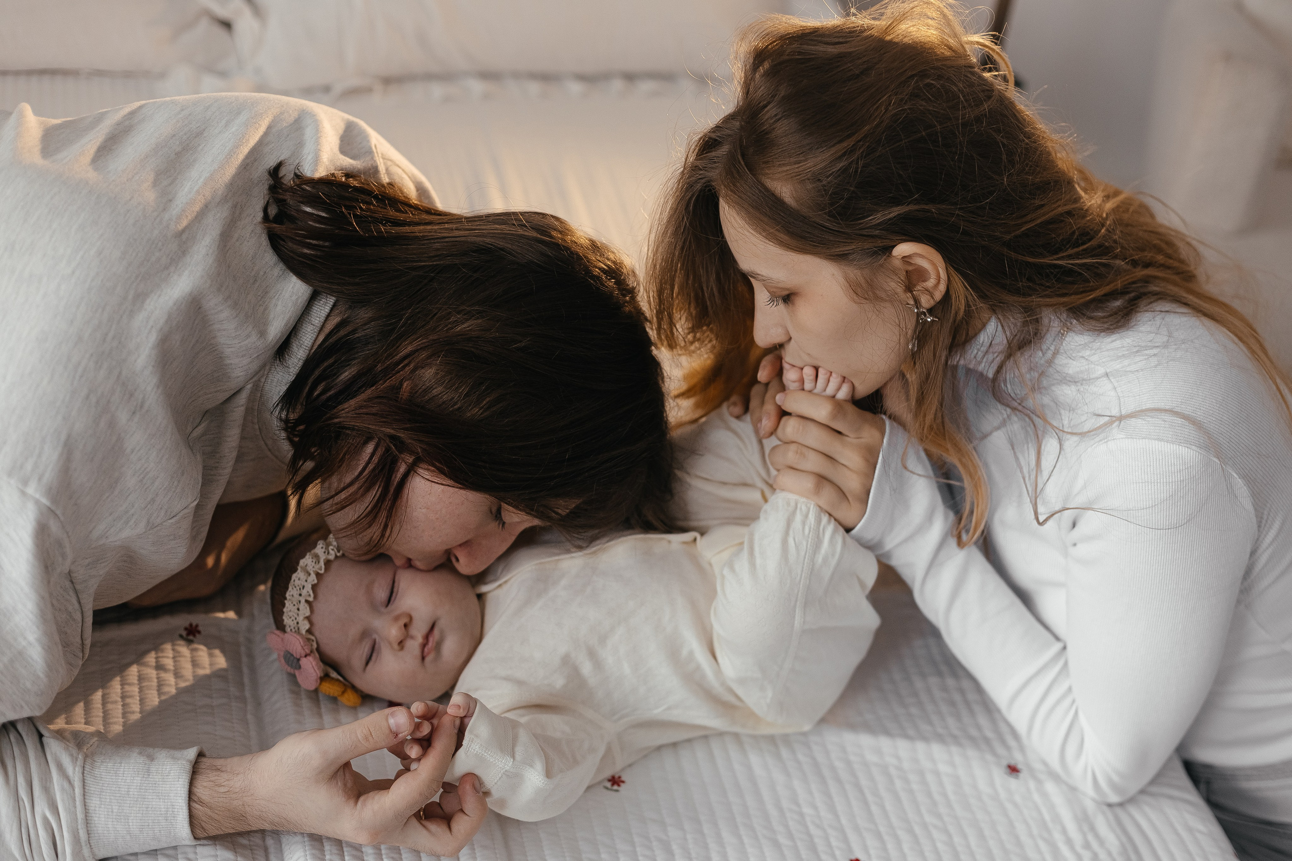 Зоя, Дима и Вика. Главная