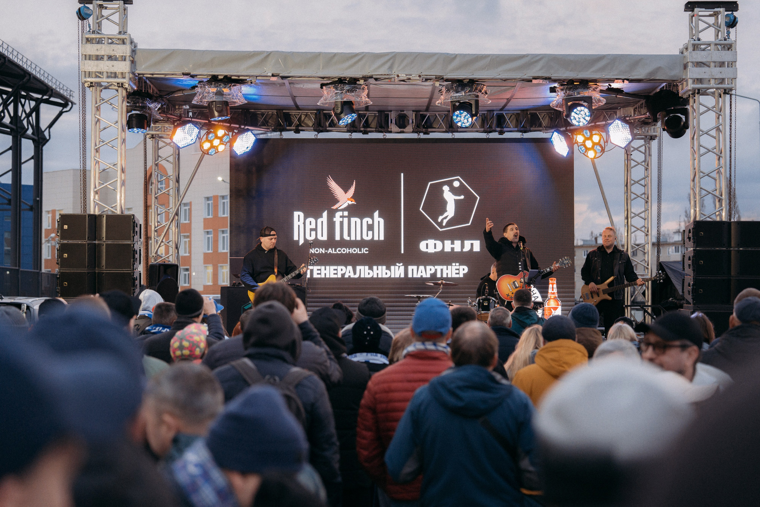 Репортажная фотосъемка фан-фестиваля. Свадебный и репортажный фотограф в Воронеже Роман Янко