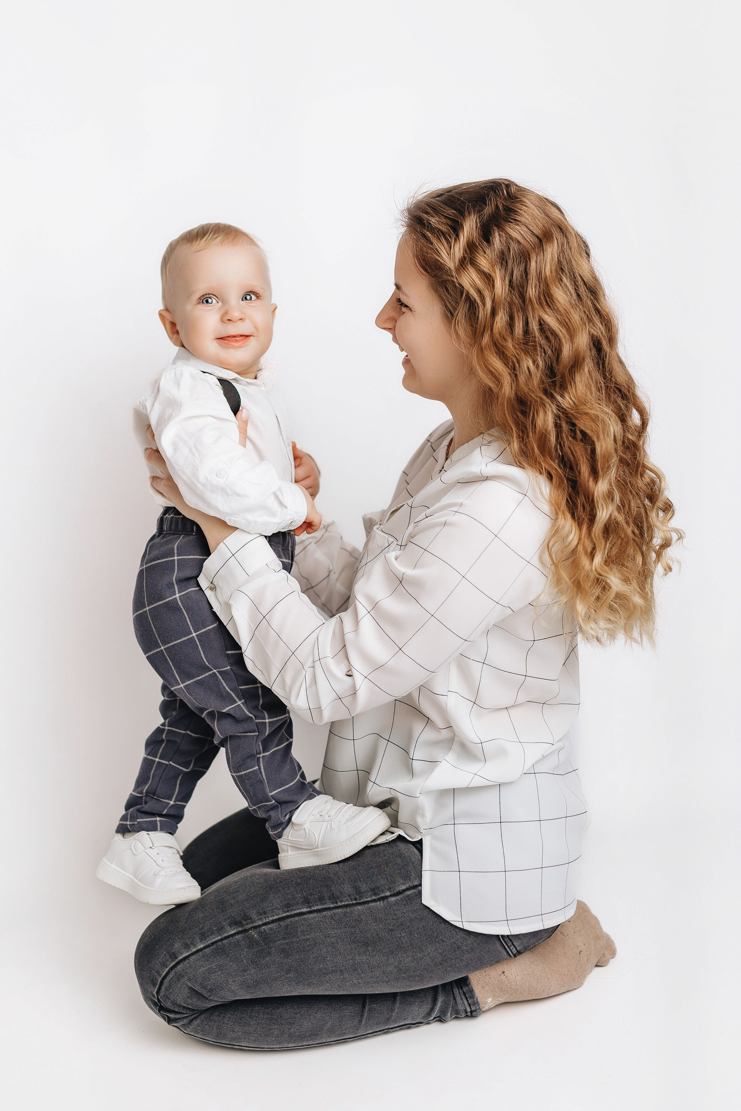 Семейные фото на годиках. Фотограф новорожденных Серпухов, Протвино, Москва I Марина Бурмистрова