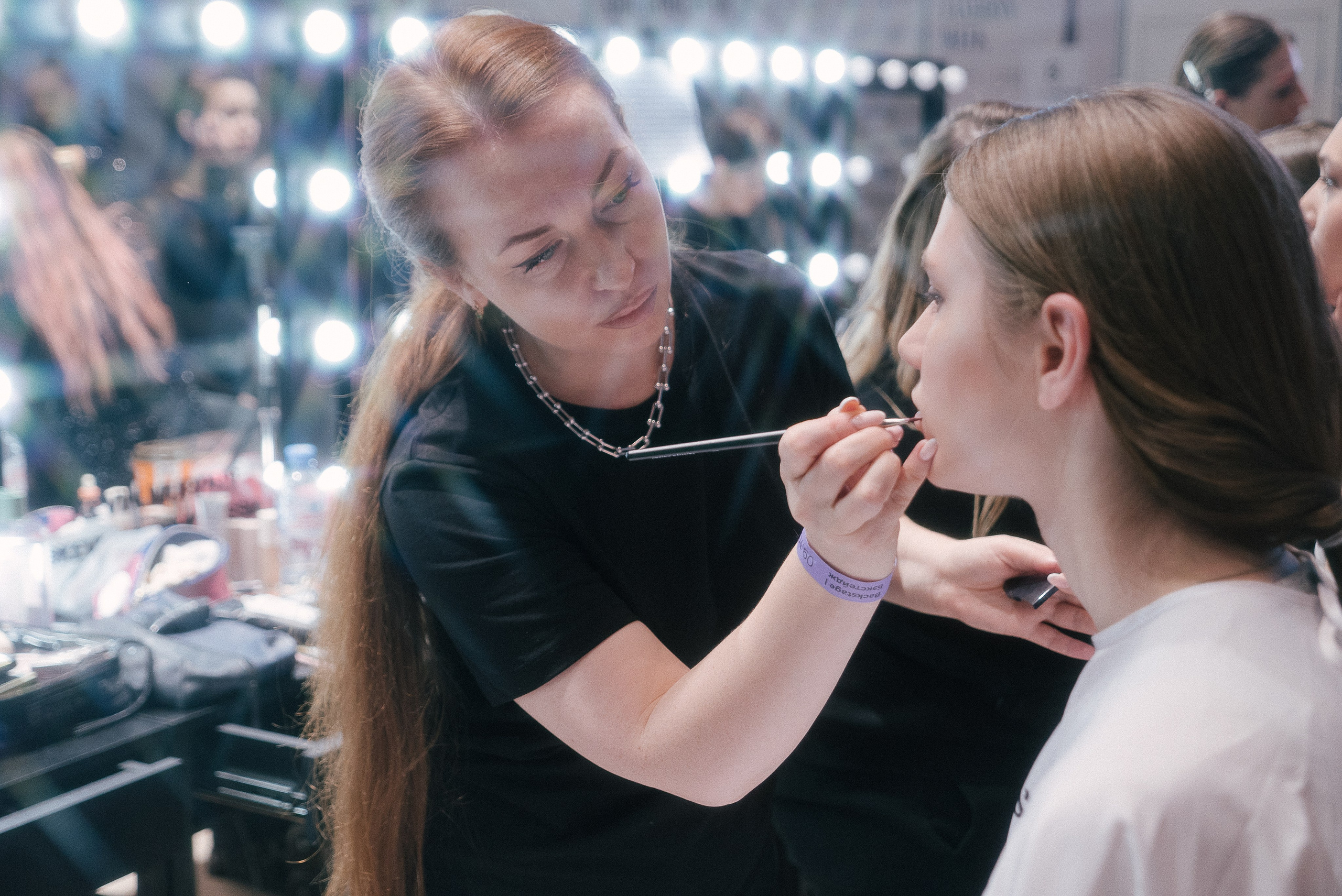 MFW backstage. Фотограф Владимир Тришин