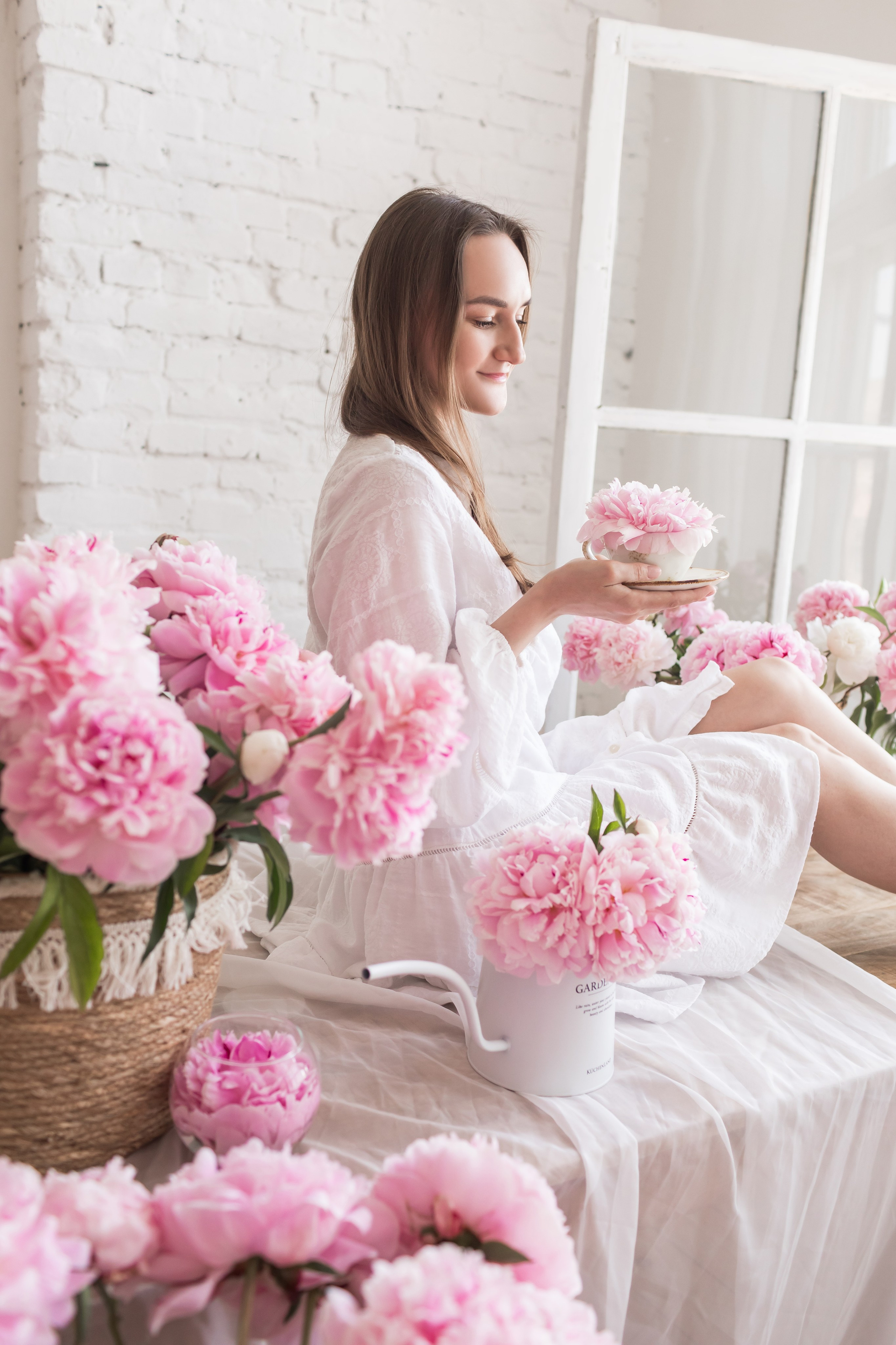Пионы в студии. Семейный и детский фотограф Краснодар Валерия Власенко