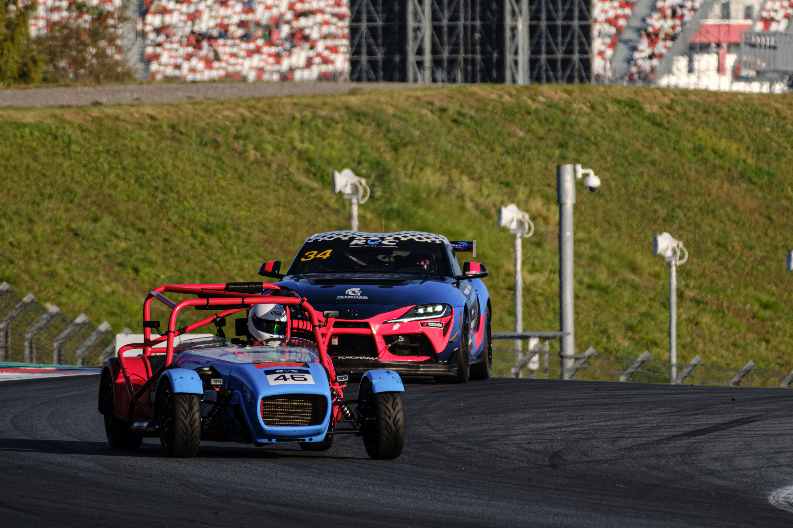 Российская серия гонок на выносливость. Авто и мотоспорт — фотограф Антон Медведев iCoguar