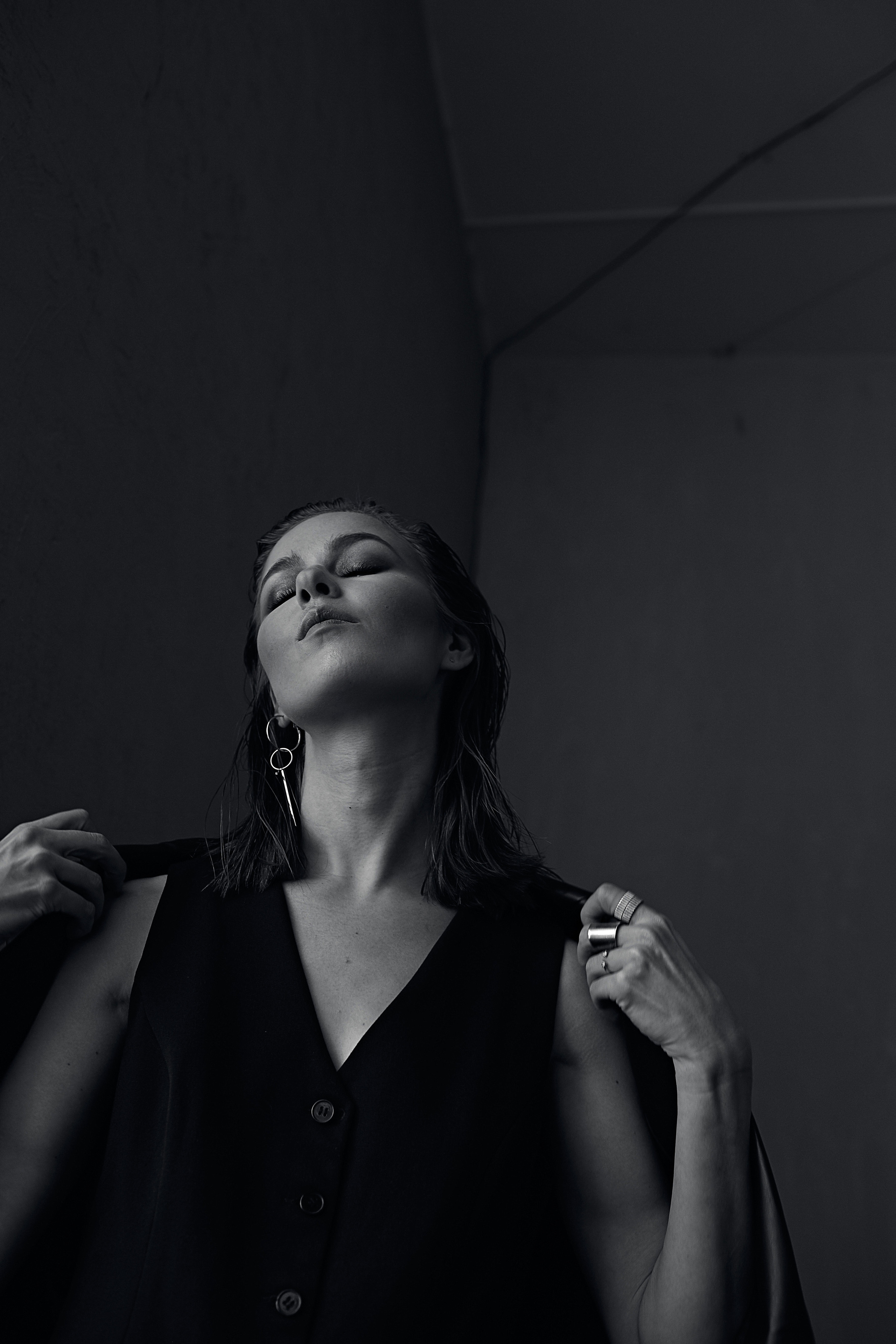 I AM. Yulia Otroschenko