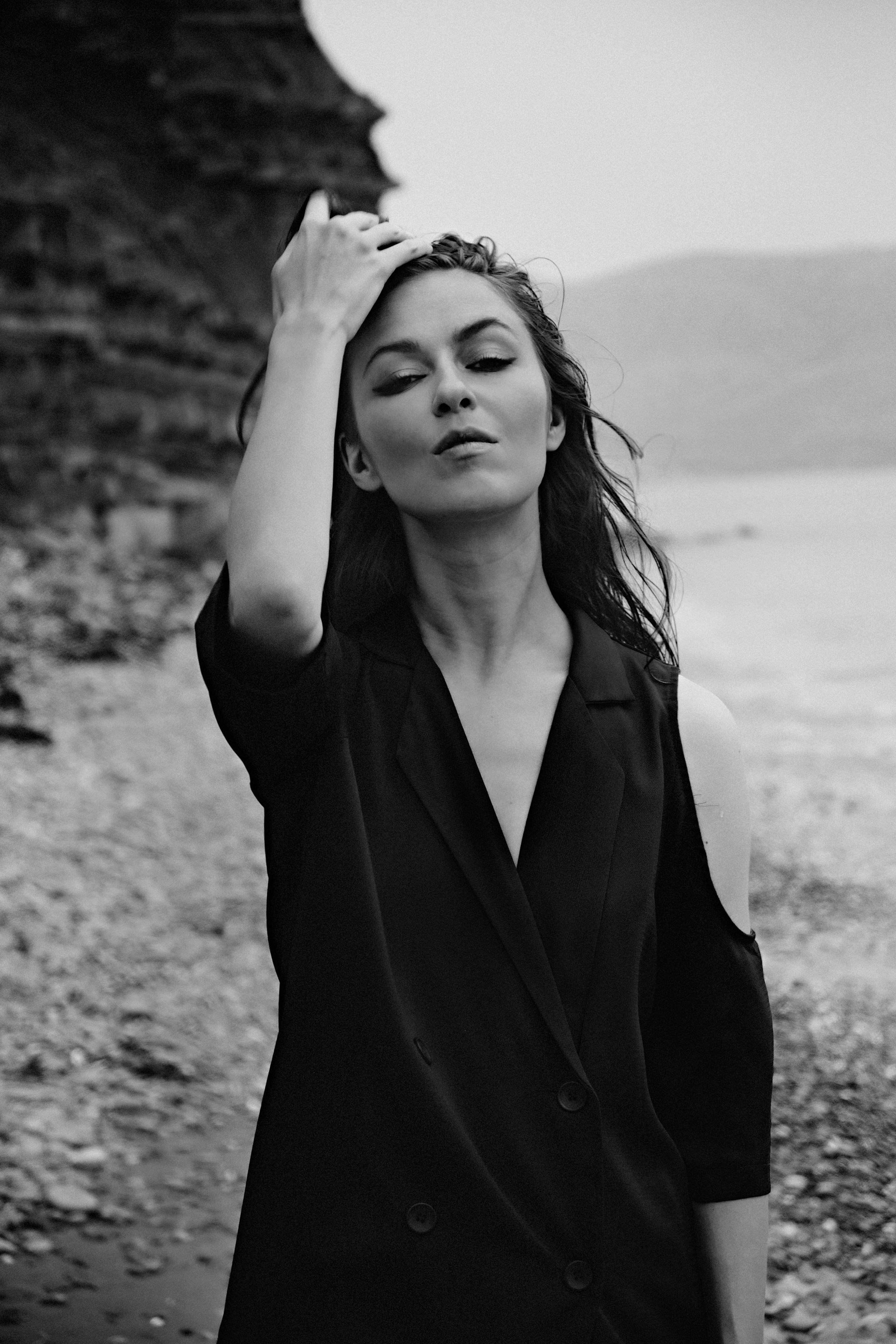 SUMMERTIME SADNESS. Yulia Otroschenko