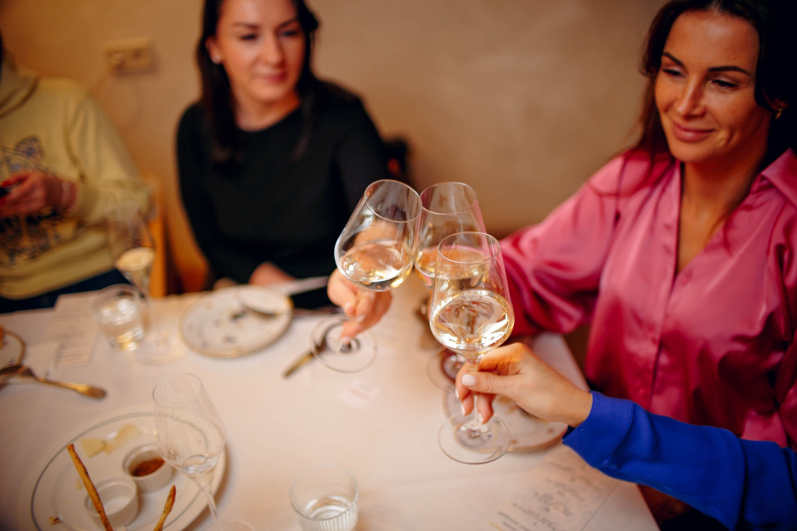 Винный вечер в «Остерия Лючия». Ваш репортажный фотограф Артемий Антонов