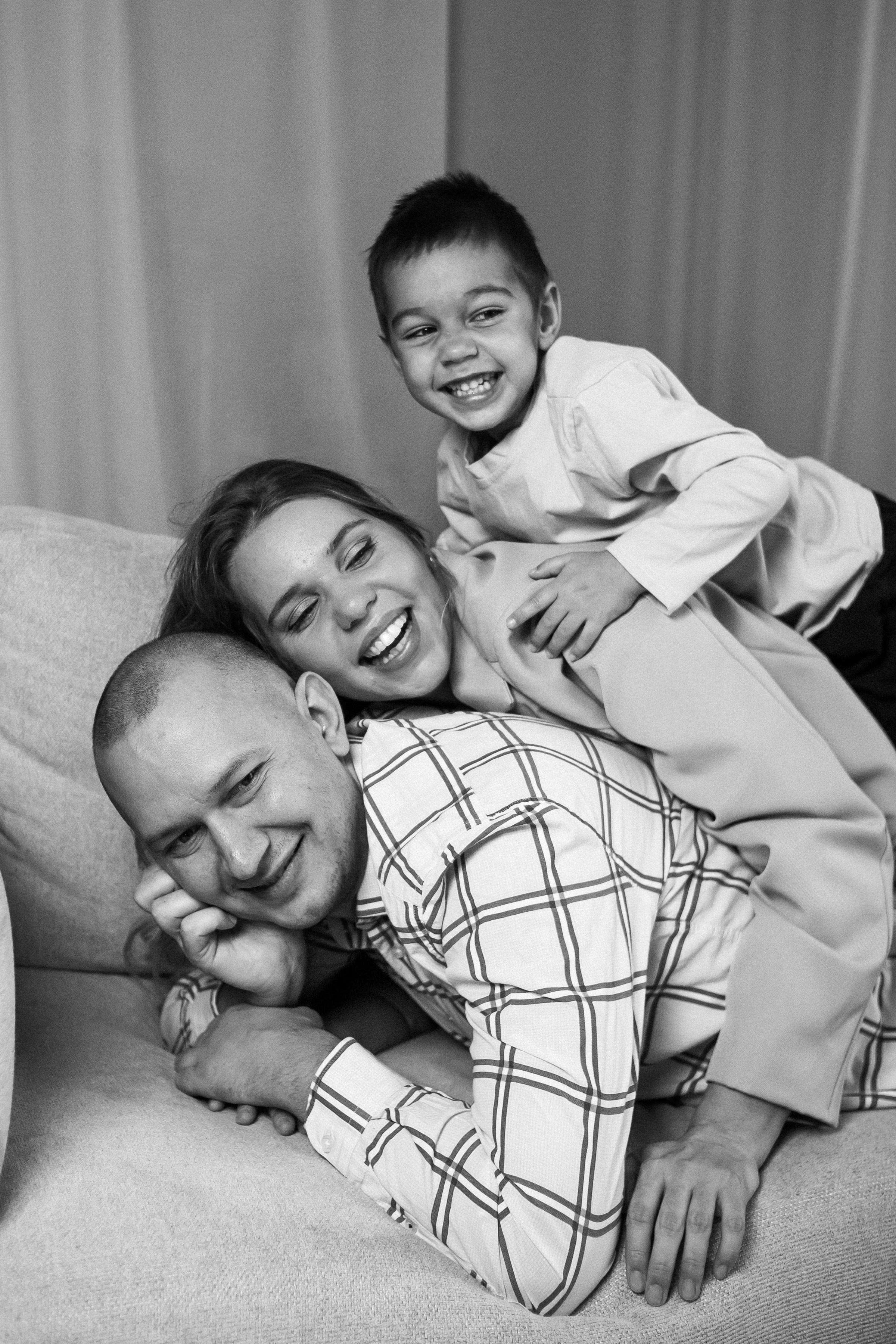 Игнат Наташа и Богдан. Семейный фотограф в Волгодонске Краченцева Анна