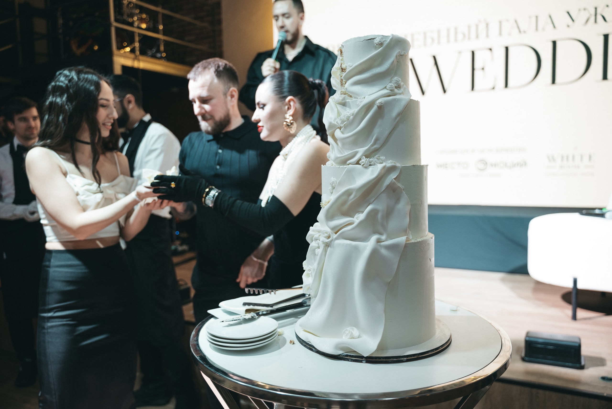 WhiteRoom Pre-wedding. Репортажный и свадебный фотограф в Сургуте