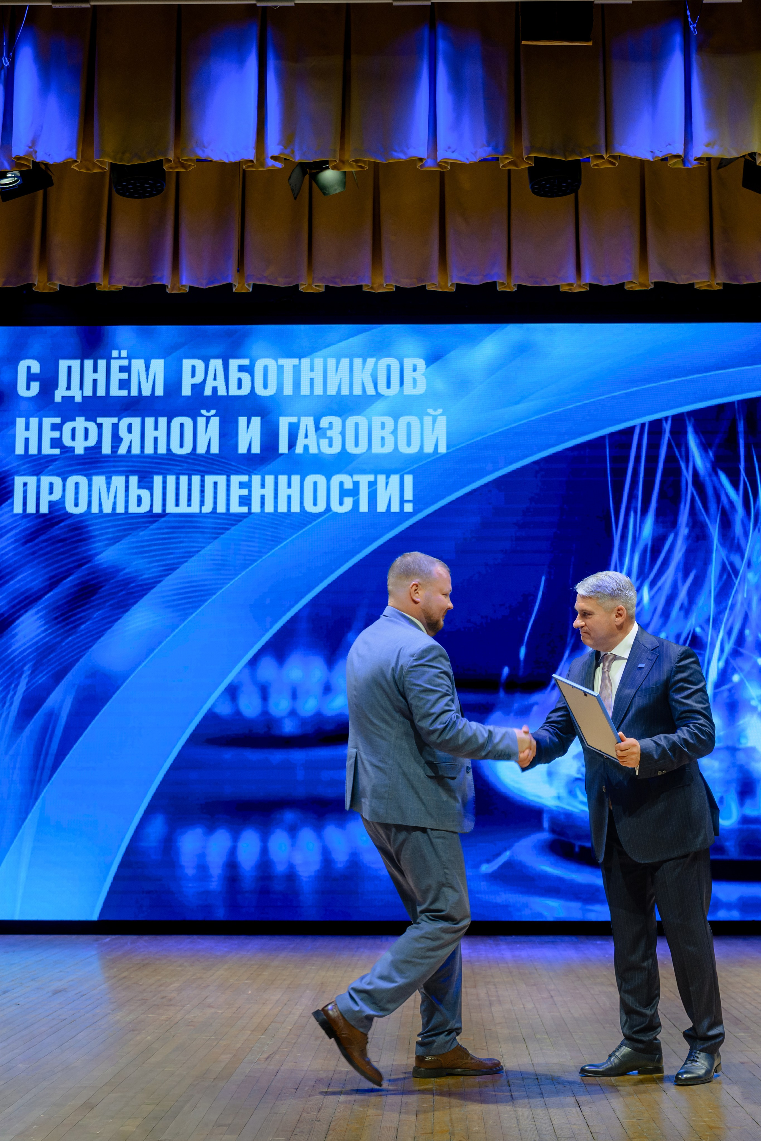 Фотоотчёт: День работников нефтяной и газовой промышленности | Евгений Ковалько