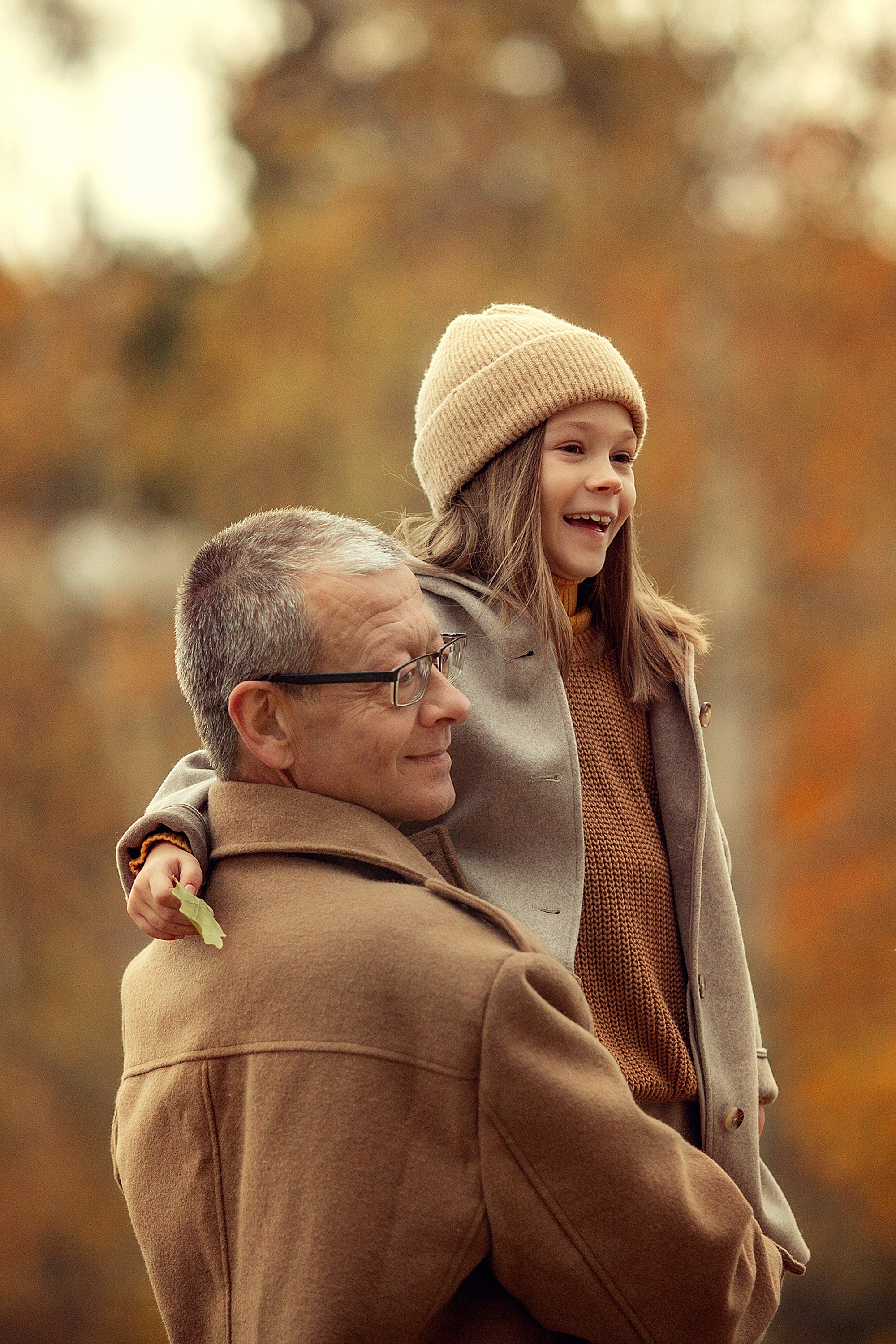 Фотосессия большой семьи в красивейших осенних пейзажах. Семейный фотограф Татьяна Надеждина | Москва, Московская область, Ярославль