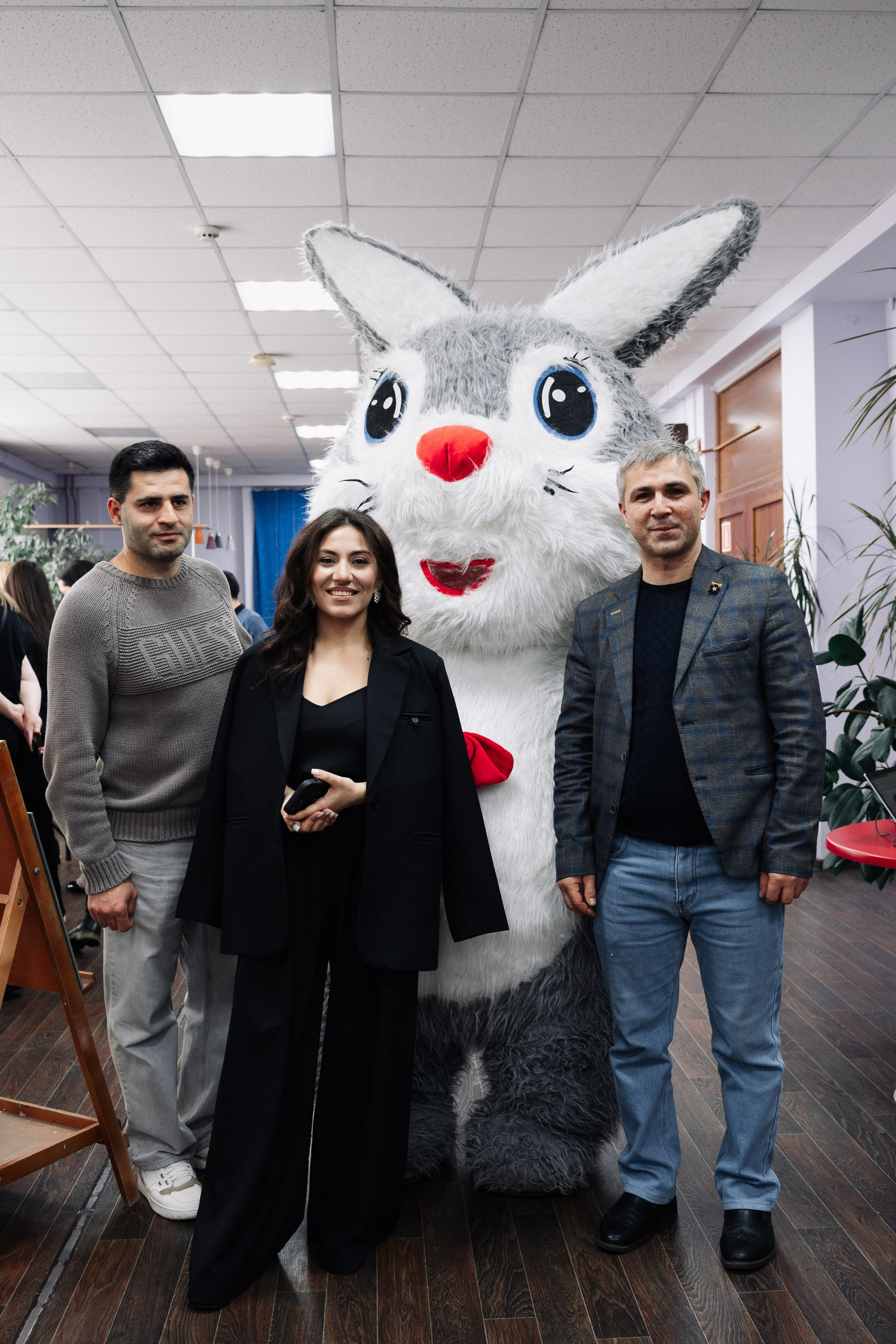 Благотворительный концерт в помощь Артему Сардаряну. Фотограф Артем Севостьянов. Профессиональная фотосъемка в Ногинске, Москве, Московской области и за границей