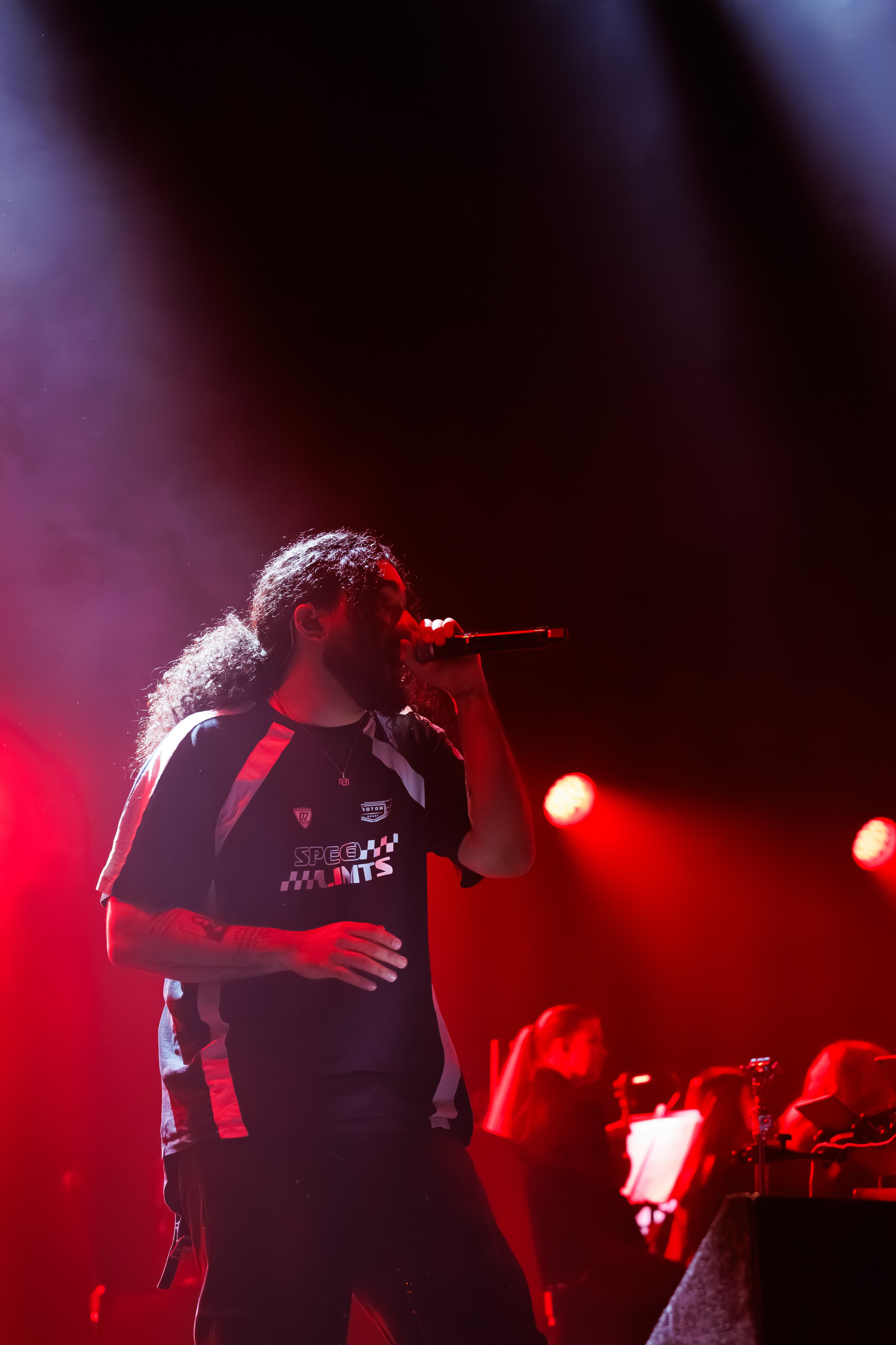 Concert Photography in Dubai — Anton Belyaev Live Performance. Evgen Yatsenko — Photographer in Dubai